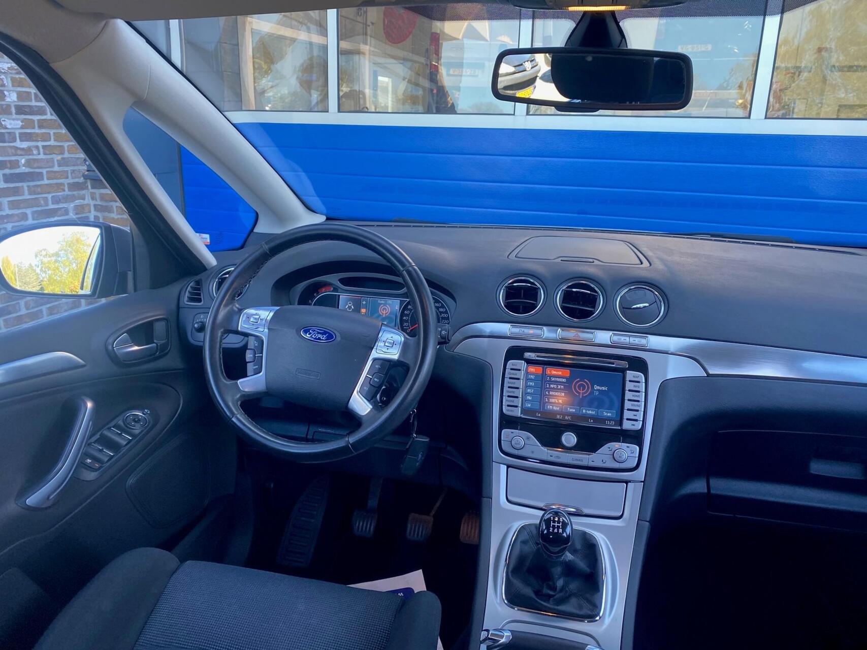 Foto van Ford S-max