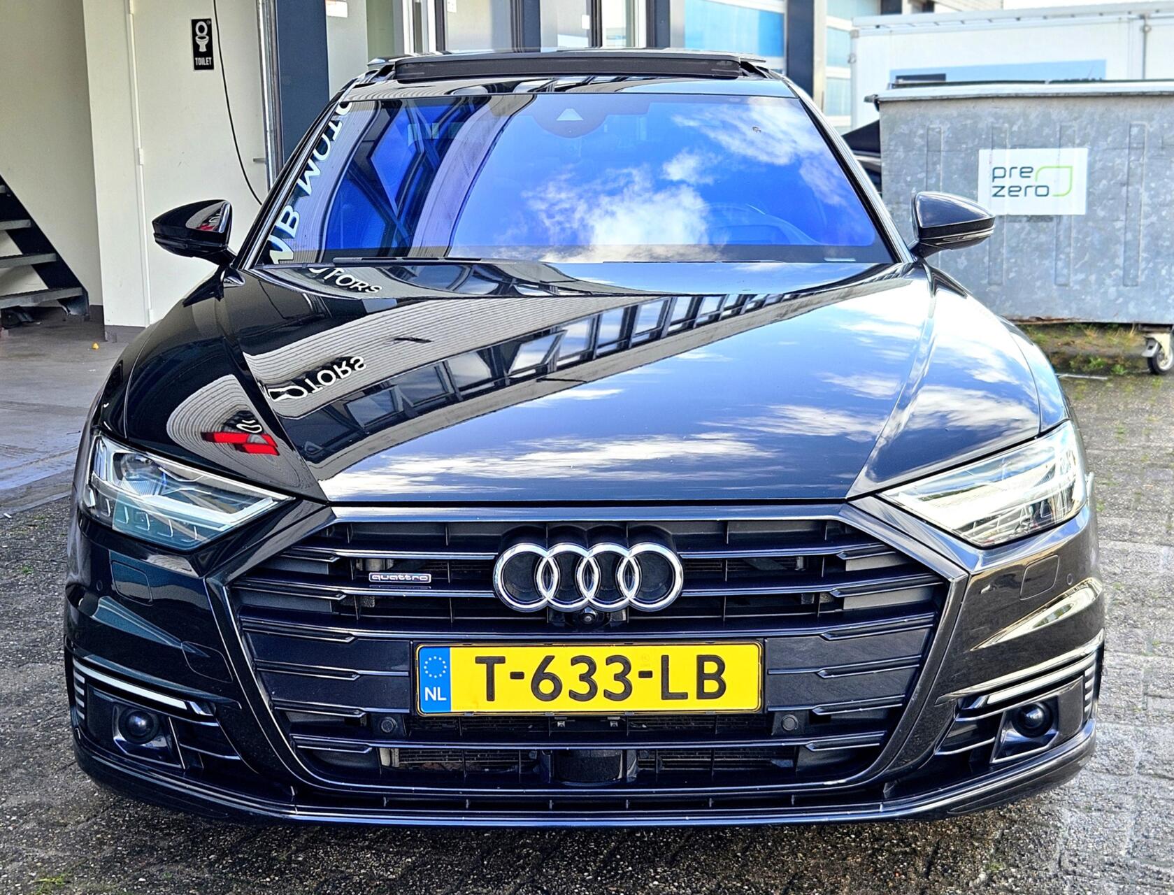 Foto van Audi A8