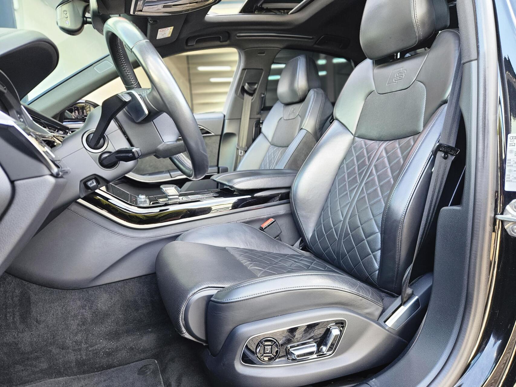 Foto van Audi A8