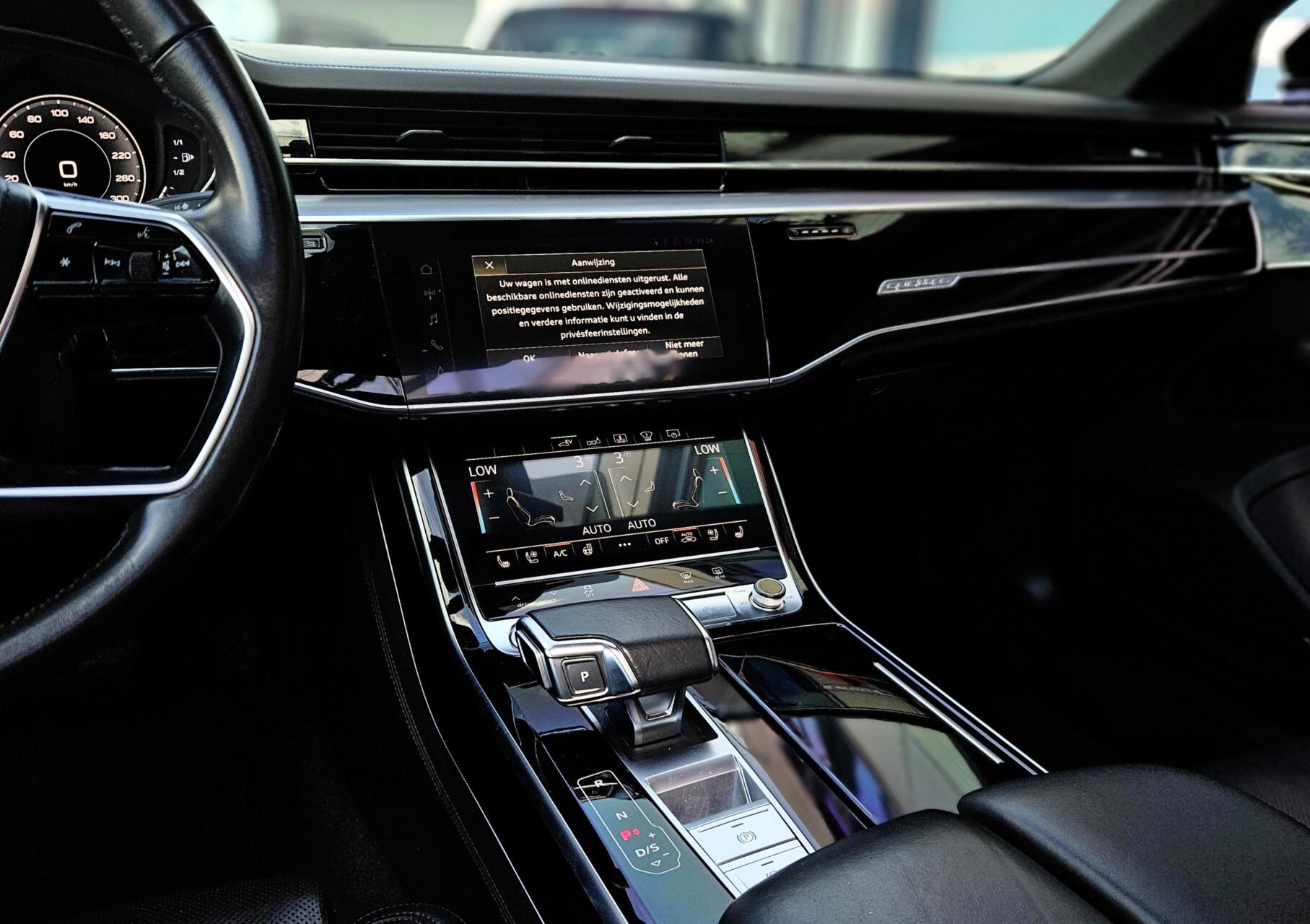Foto van Audi A8