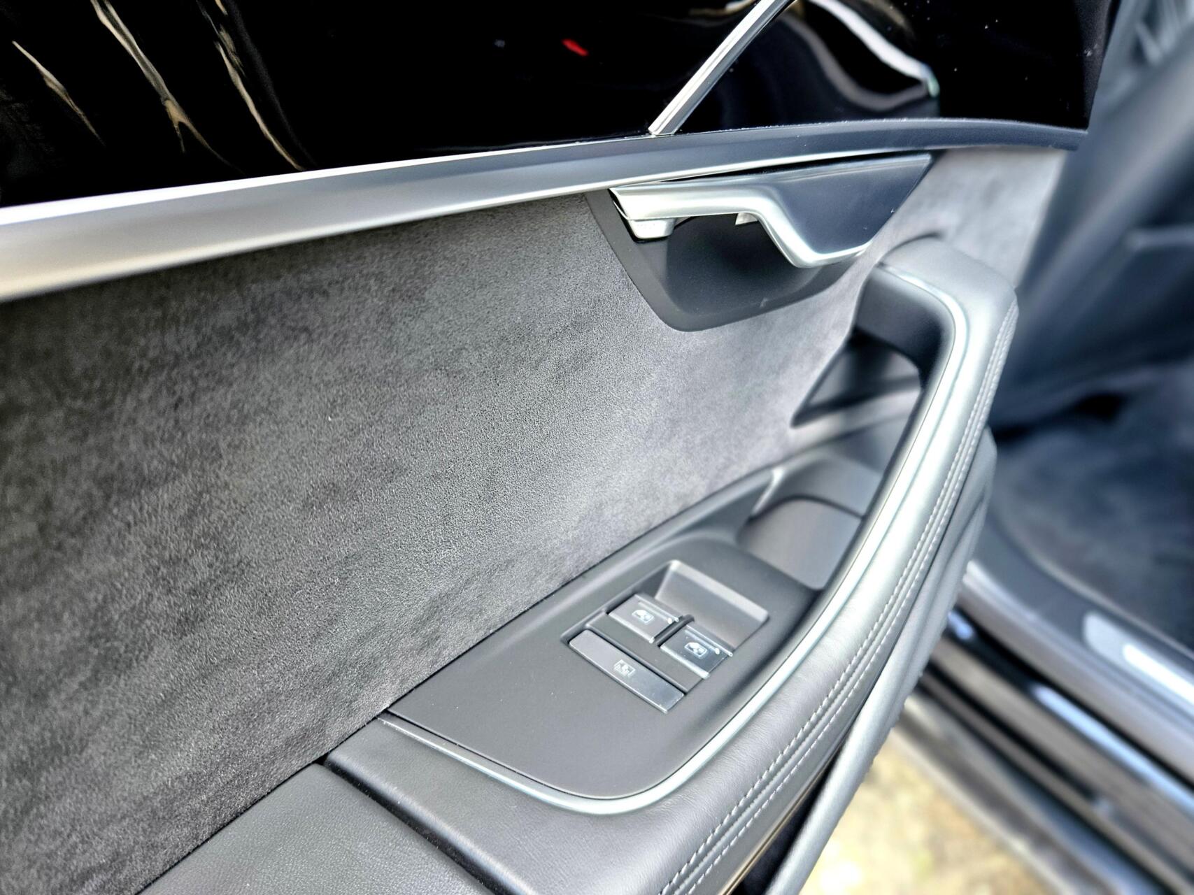 Foto van Audi A8