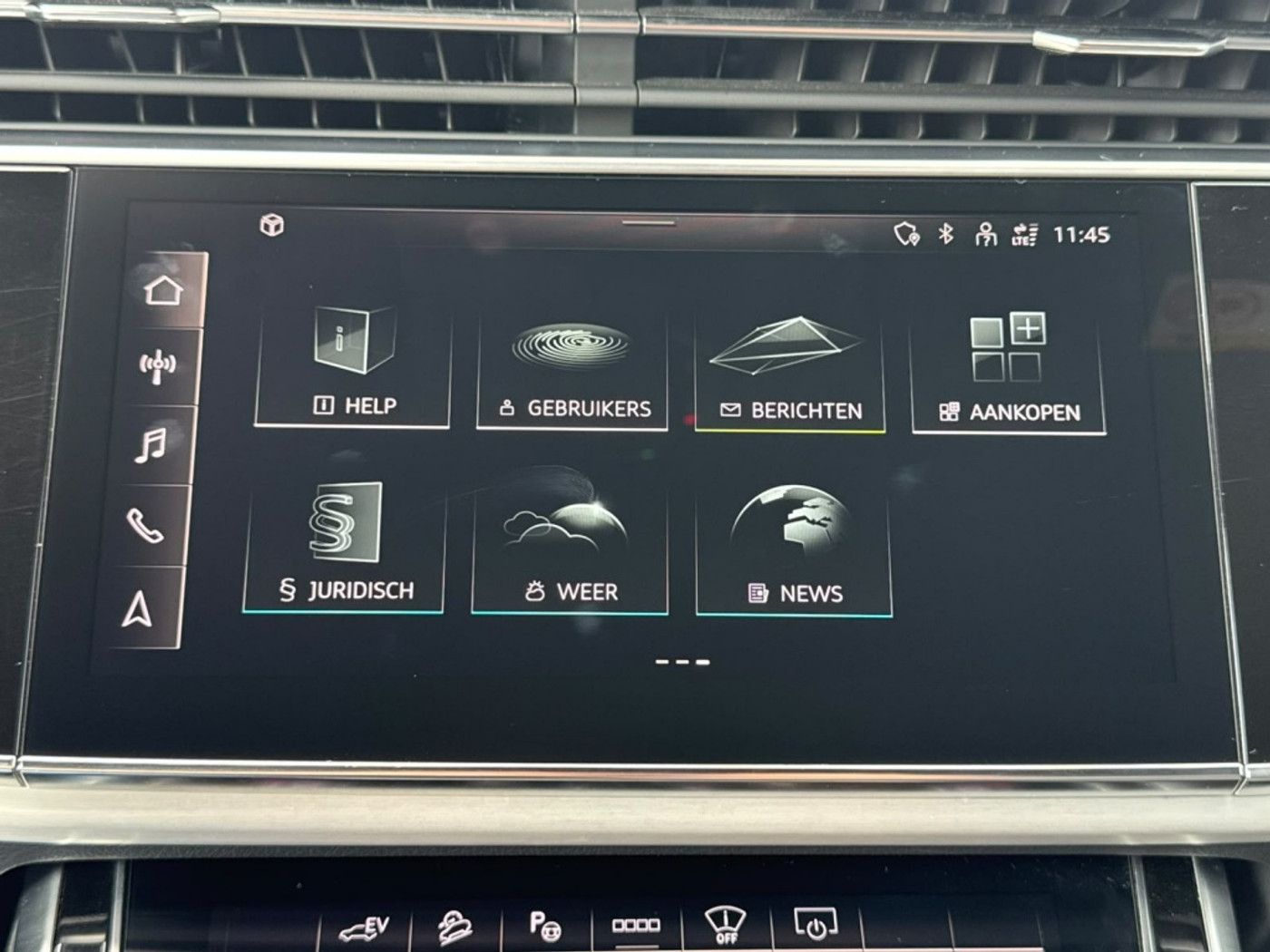 Foto van Audi Q8 55 TFSI E