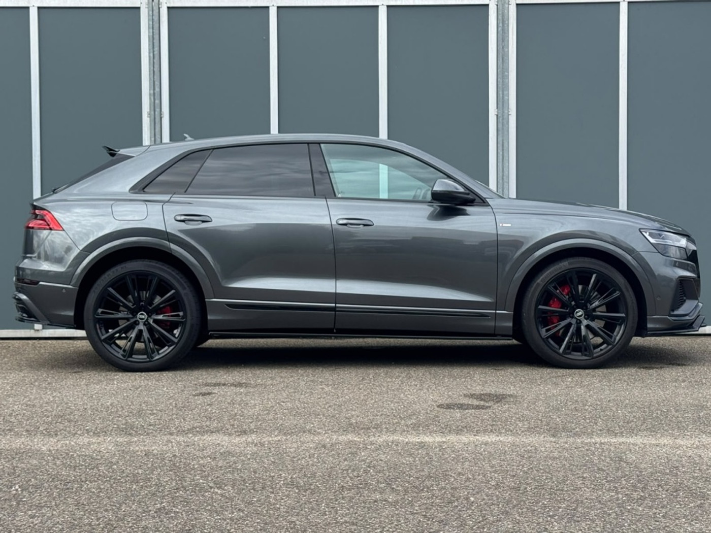 Foto van Audi Q8 55 TFSI E