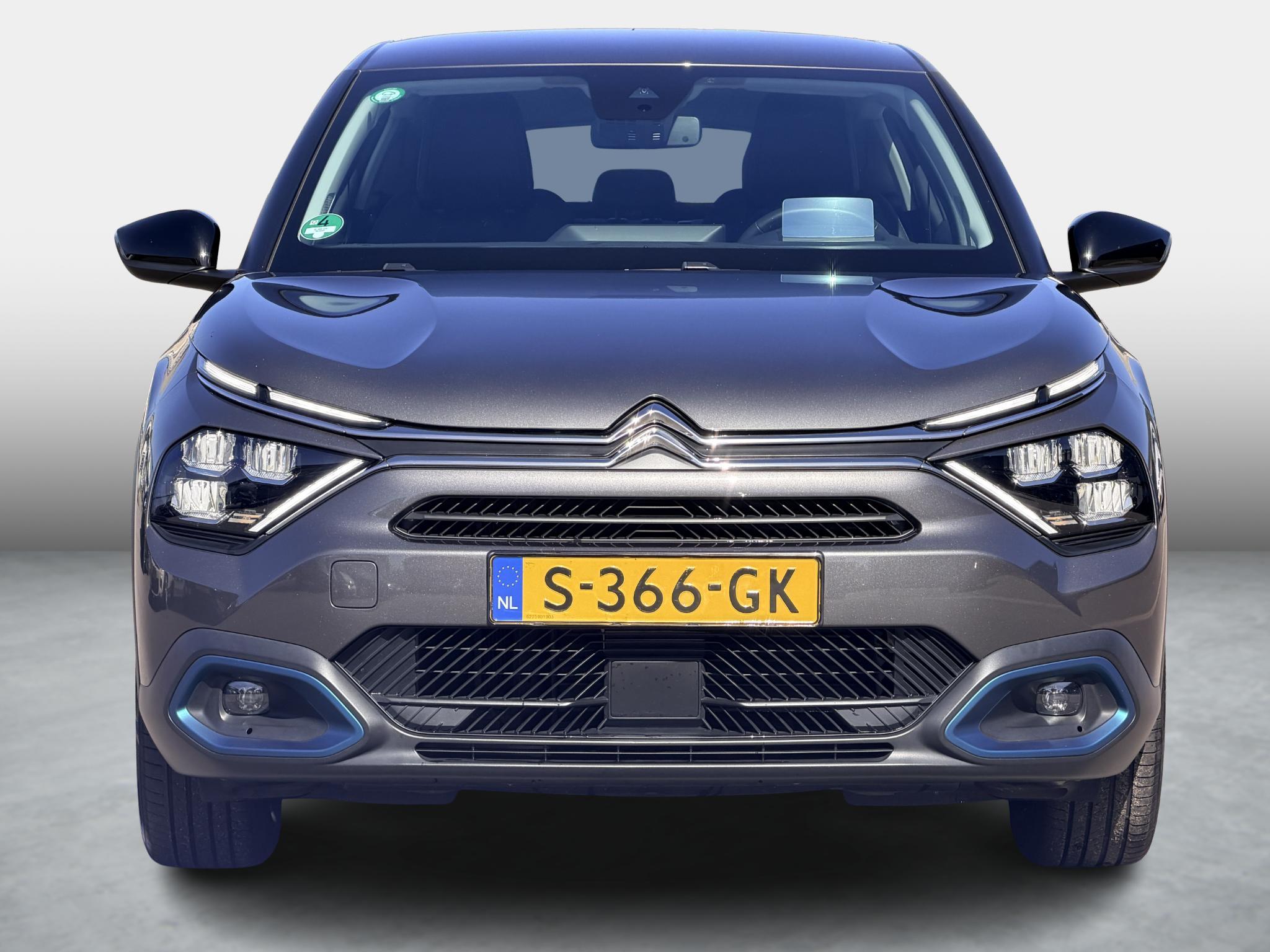 Foto van Citroen E-c4
