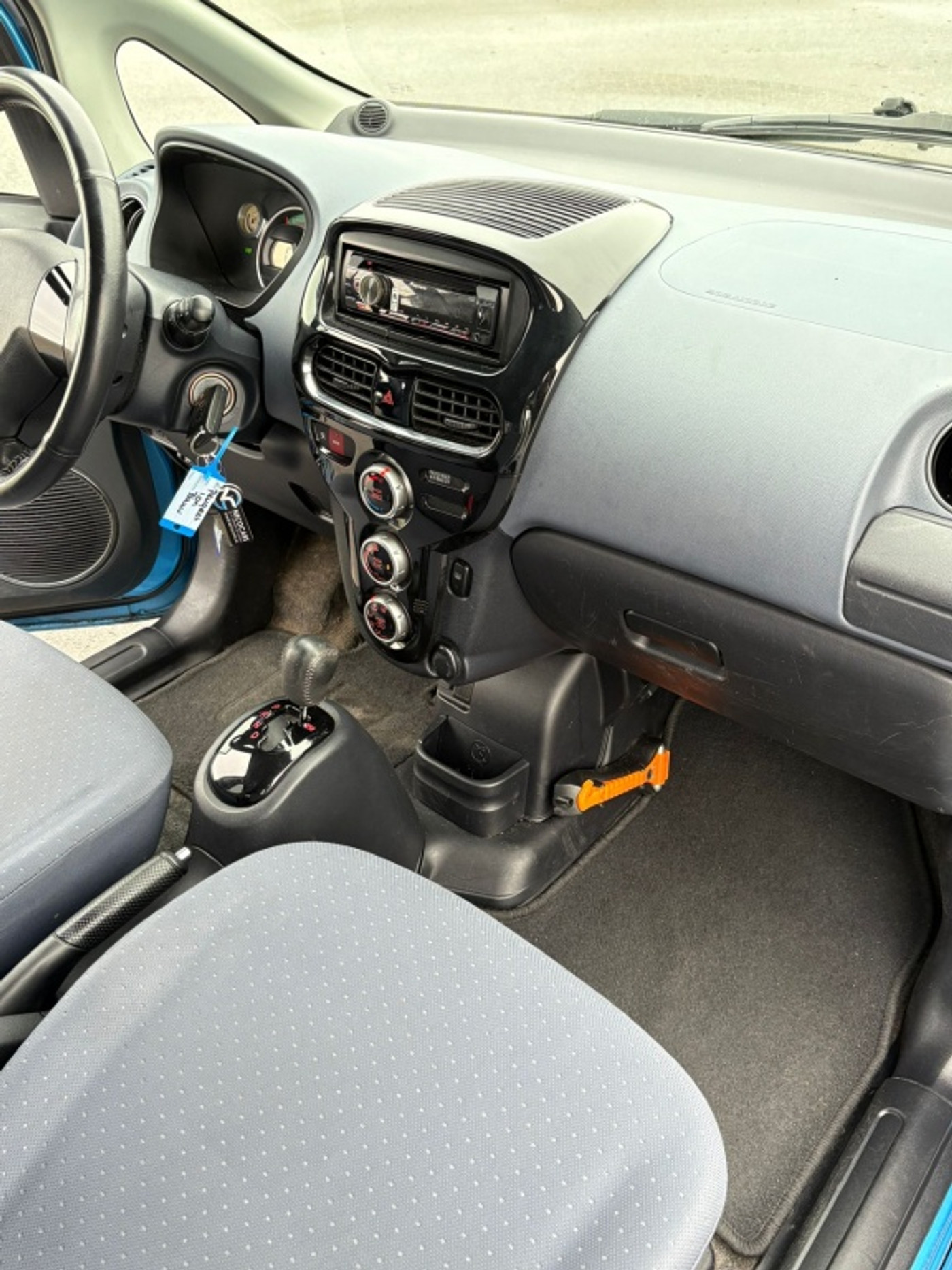 Foto van Peugeot Ion