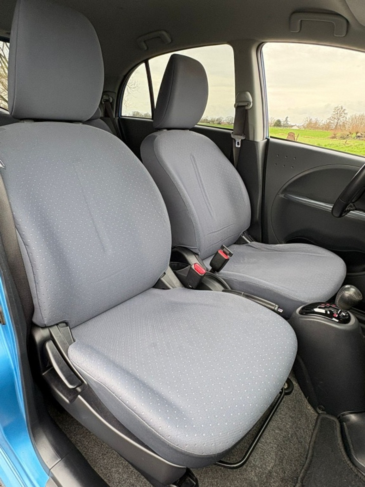 Foto van Peugeot Ion