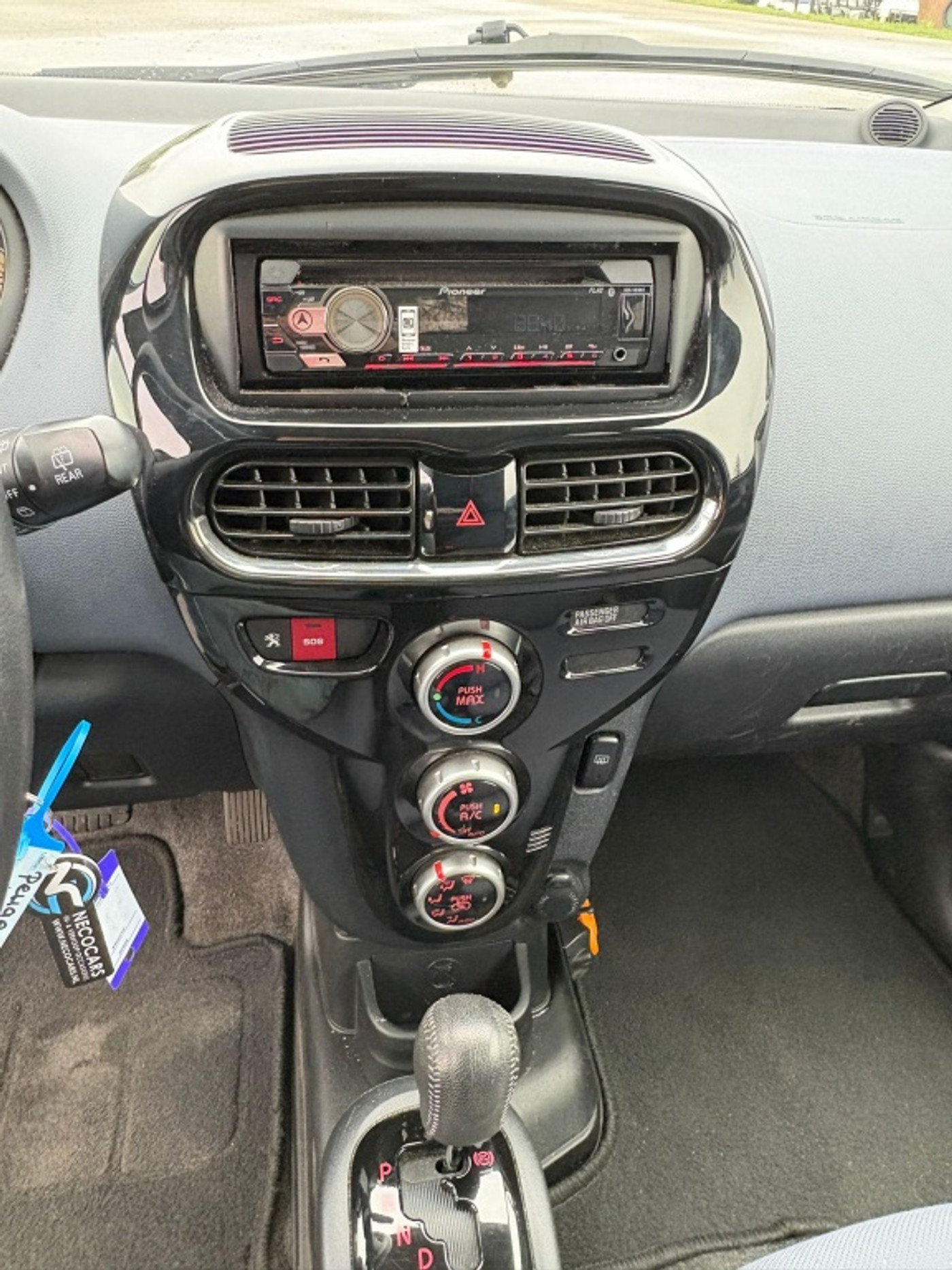 Foto van Peugeot Ion