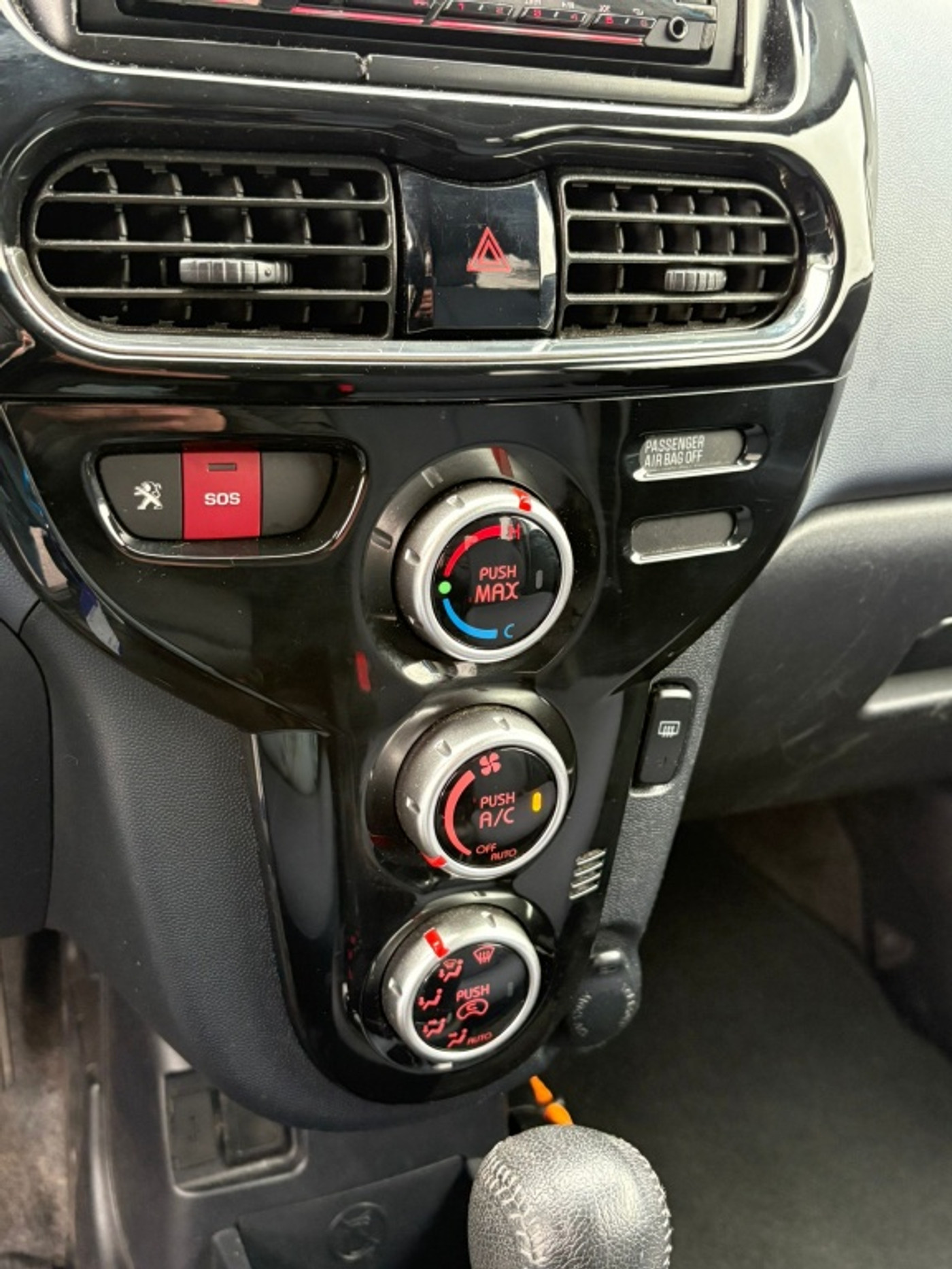 Foto van Peugeot Ion