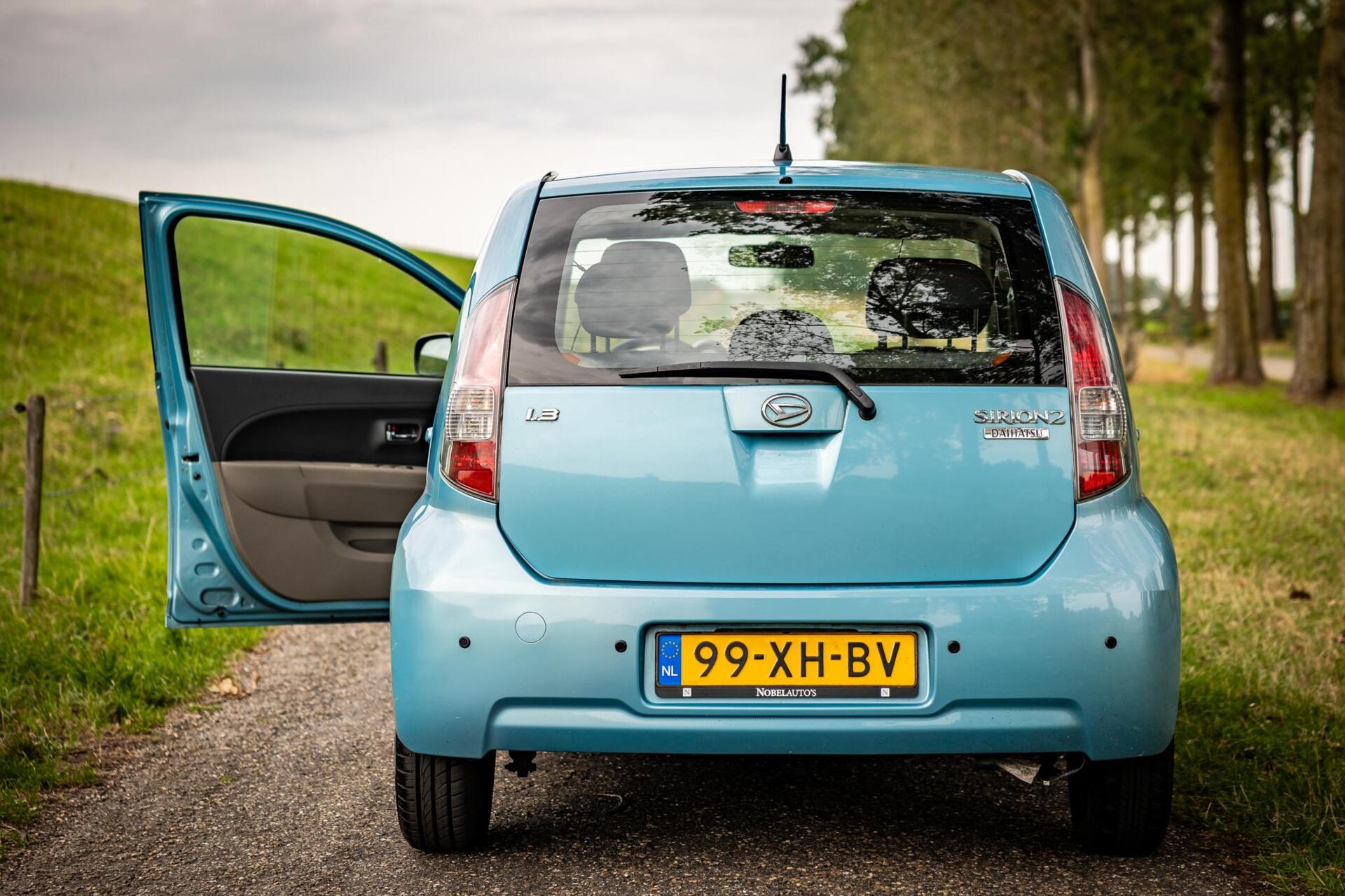 Foto van Daihatsu Sirion