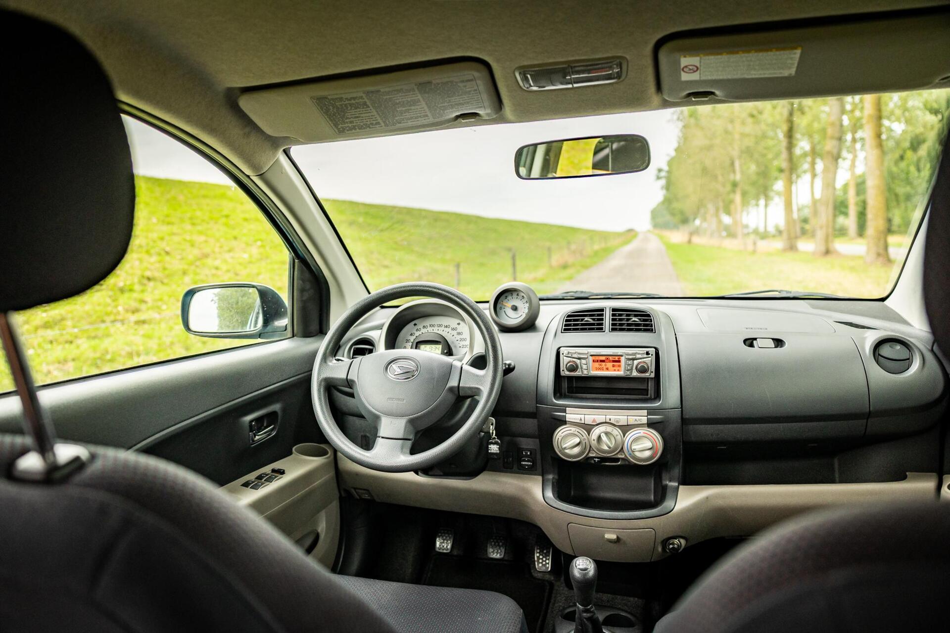 Foto van Daihatsu Sirion