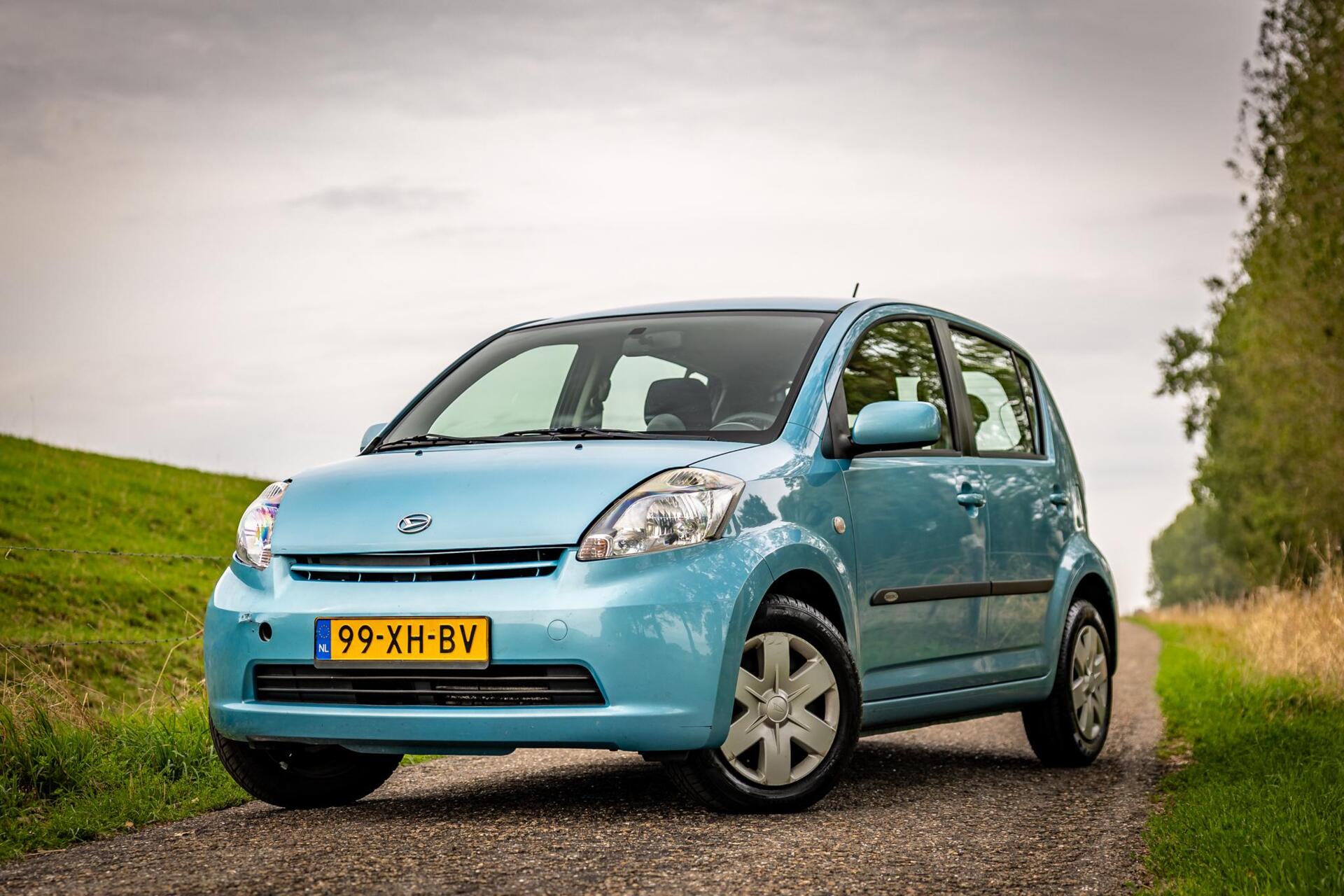 Foto van Daihatsu Sirion