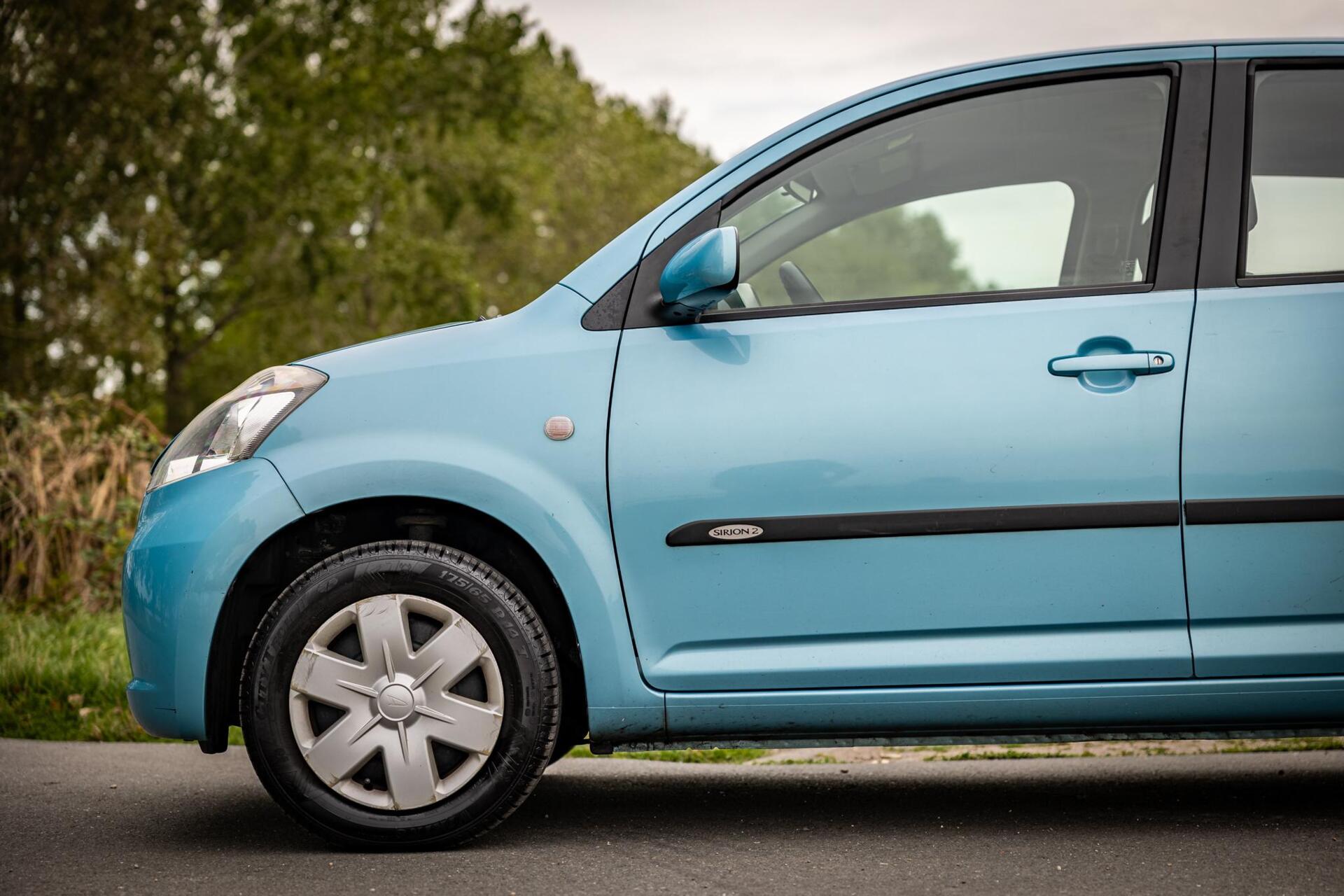 Foto van Daihatsu Sirion