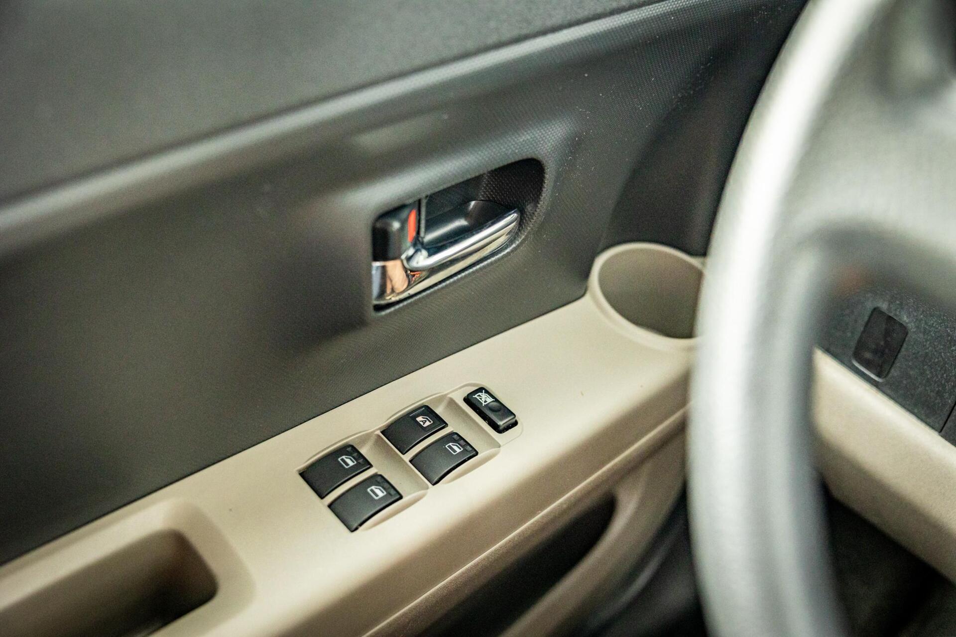 Foto van Daihatsu Sirion