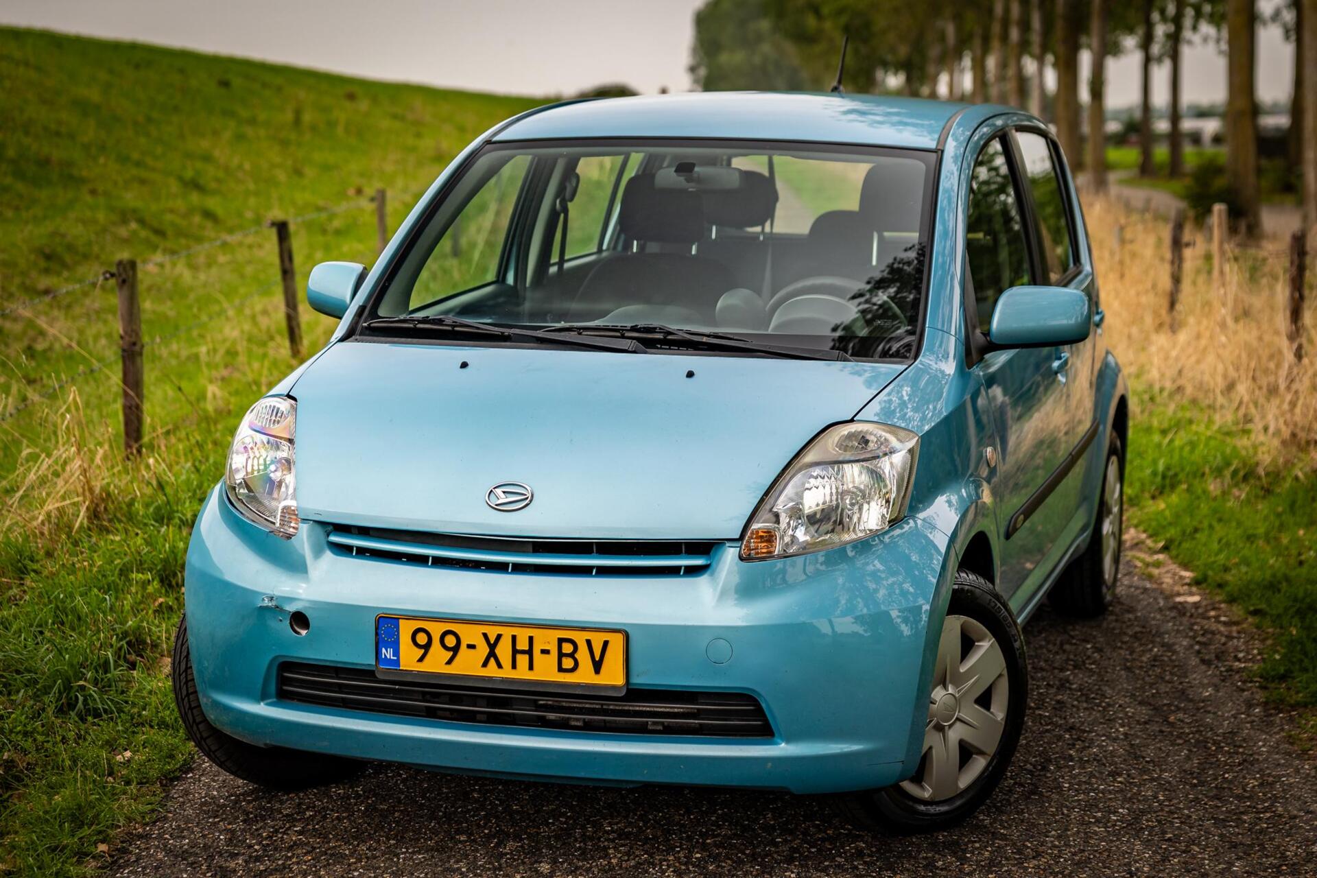 Foto van Daihatsu Sirion