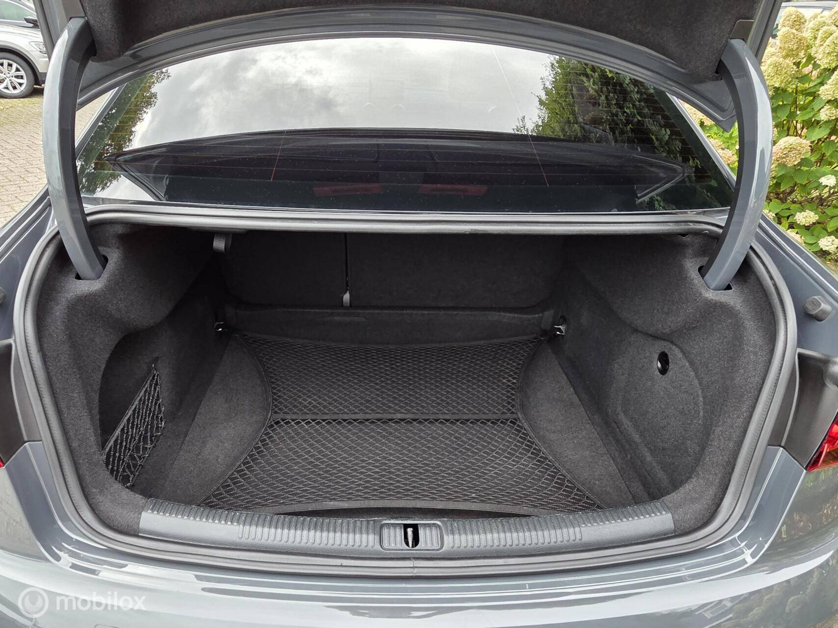 Foto van Audi A3 Limousine
