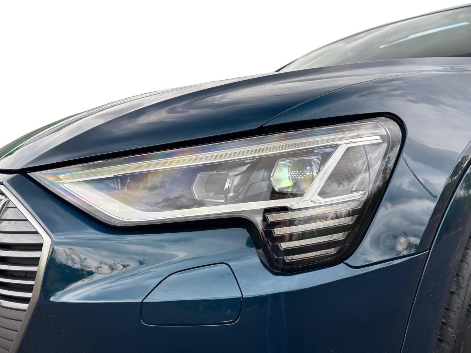 Foto van Audi Audi E-tron