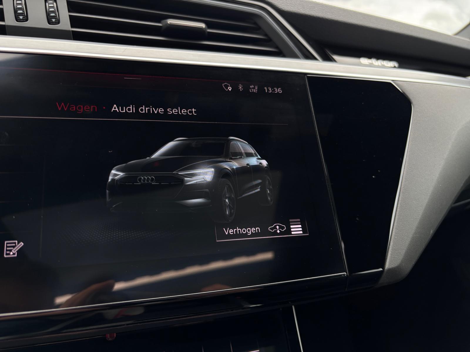 Foto van Audi Audi E-tron