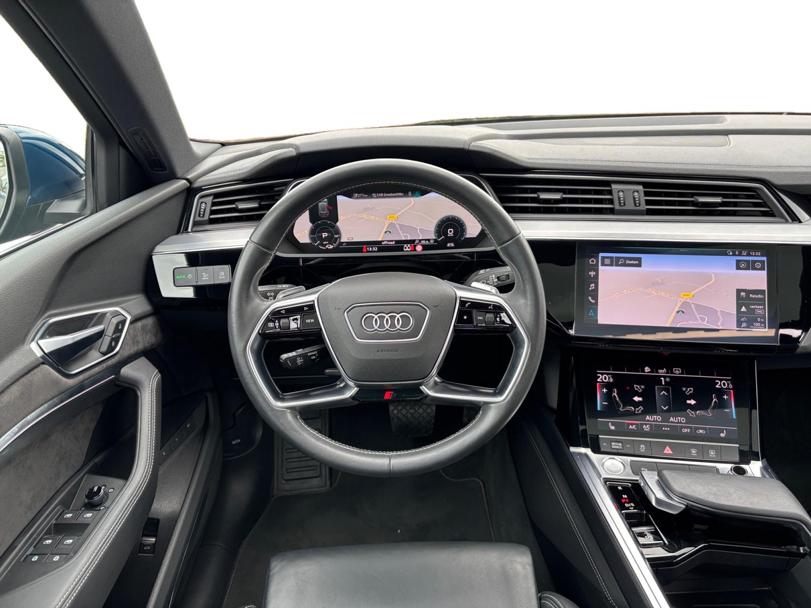 Foto van Audi Audi E-tron