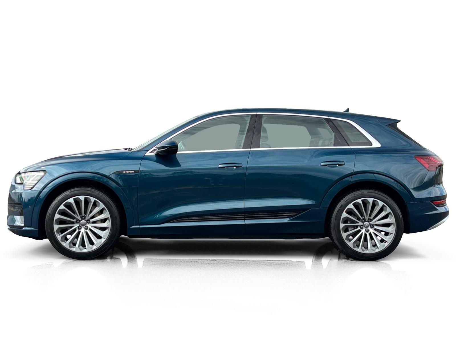 Foto van Audi Audi E-tron