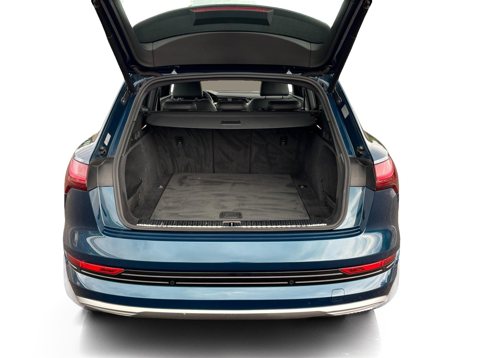 Foto van Audi Audi E-tron