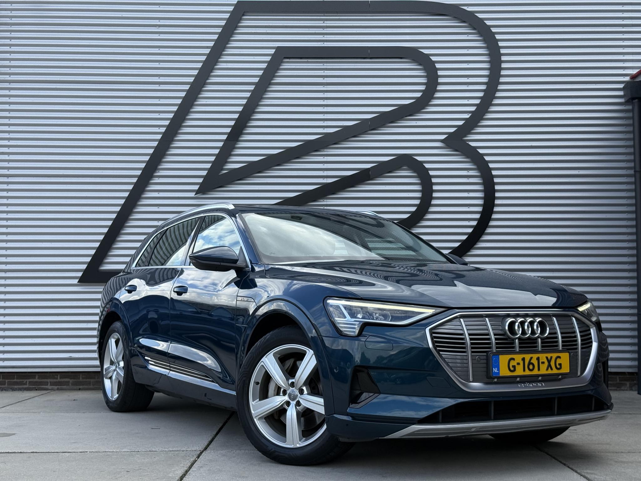 Foto van Audi E-tron 50