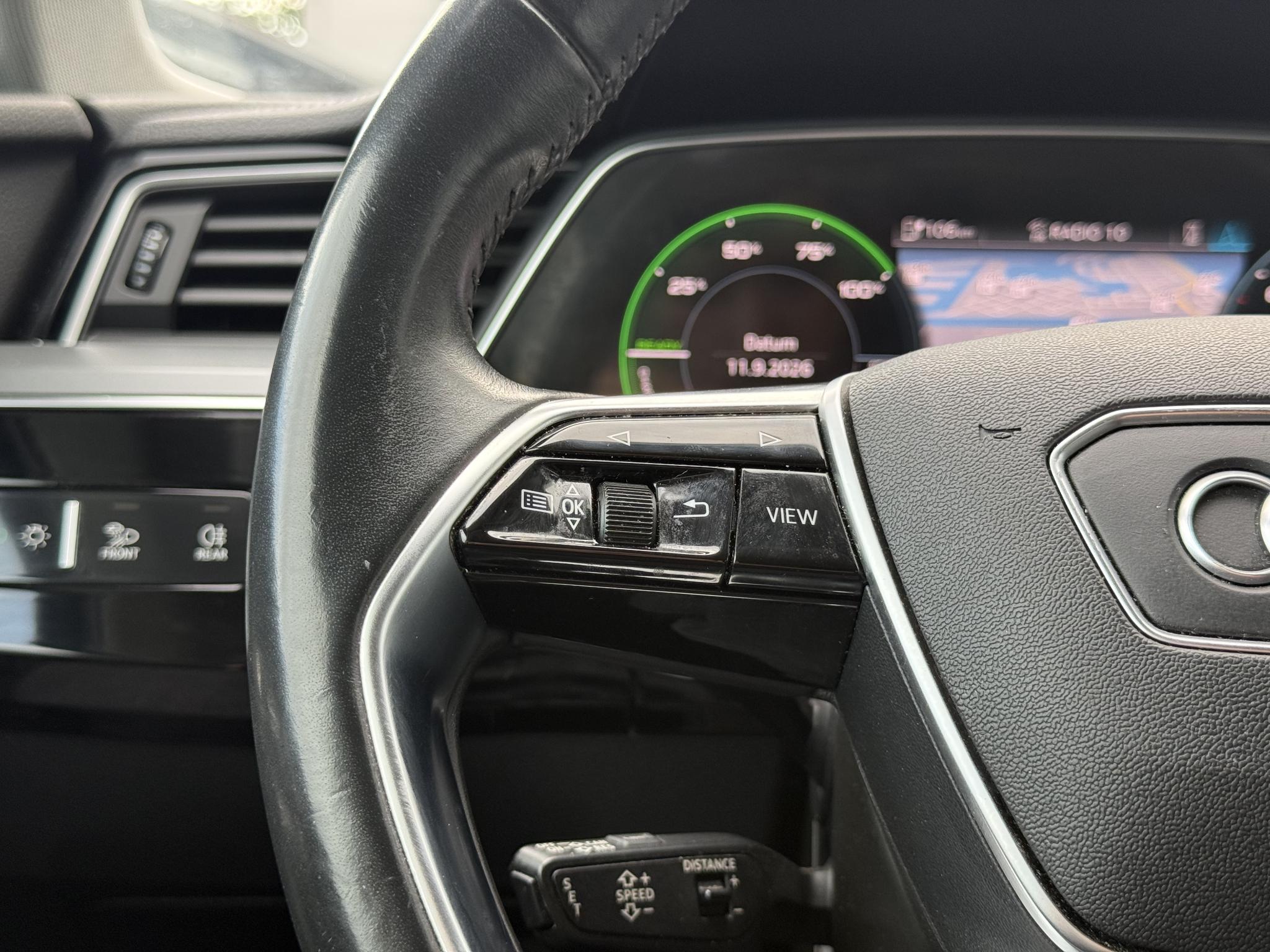 Foto van Audi E-tron 50