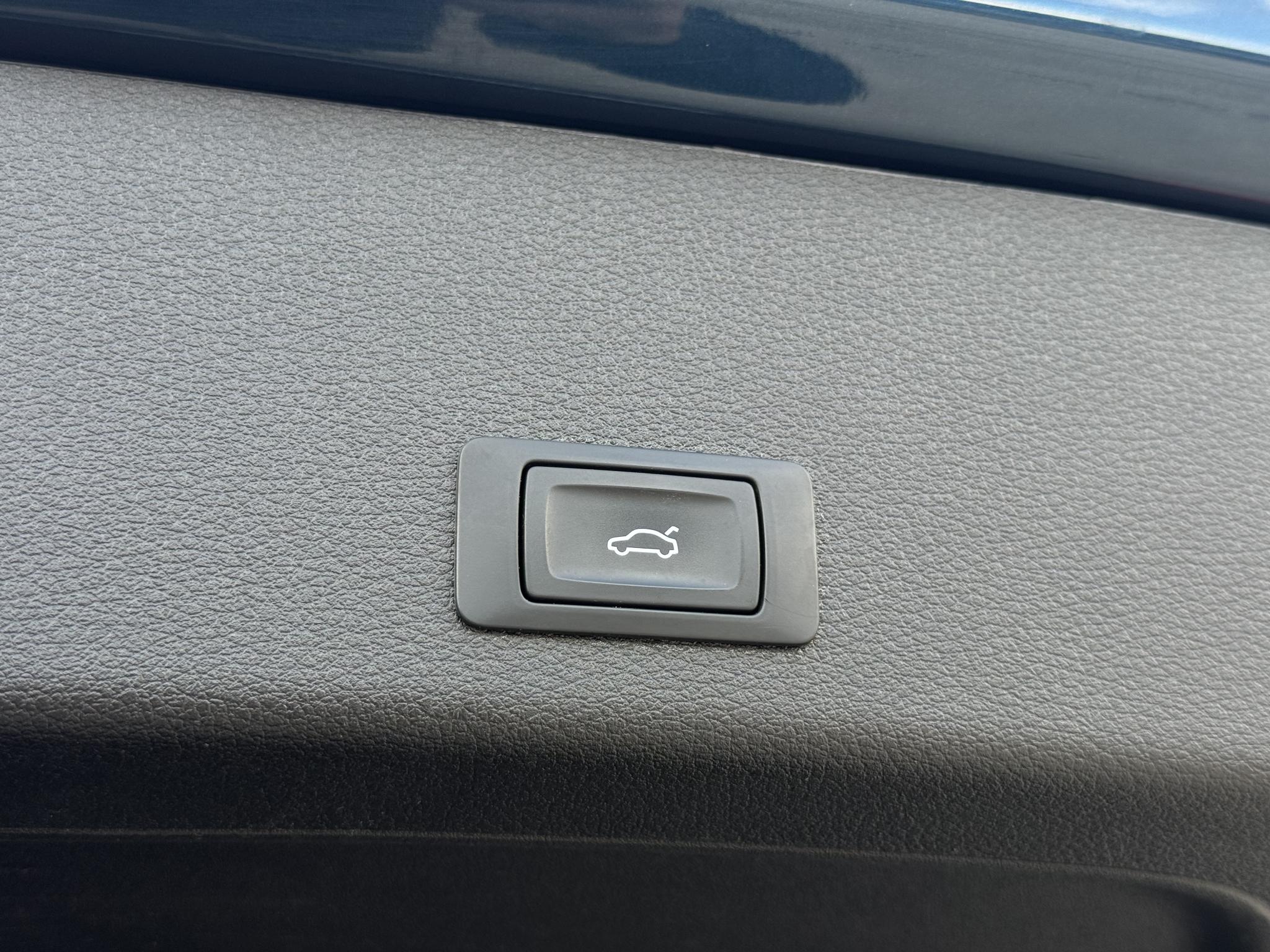 Foto van Audi E-tron 50