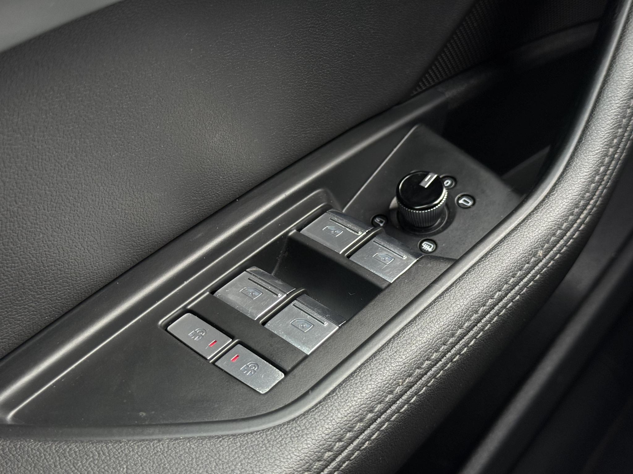 Foto van Audi E-tron 50