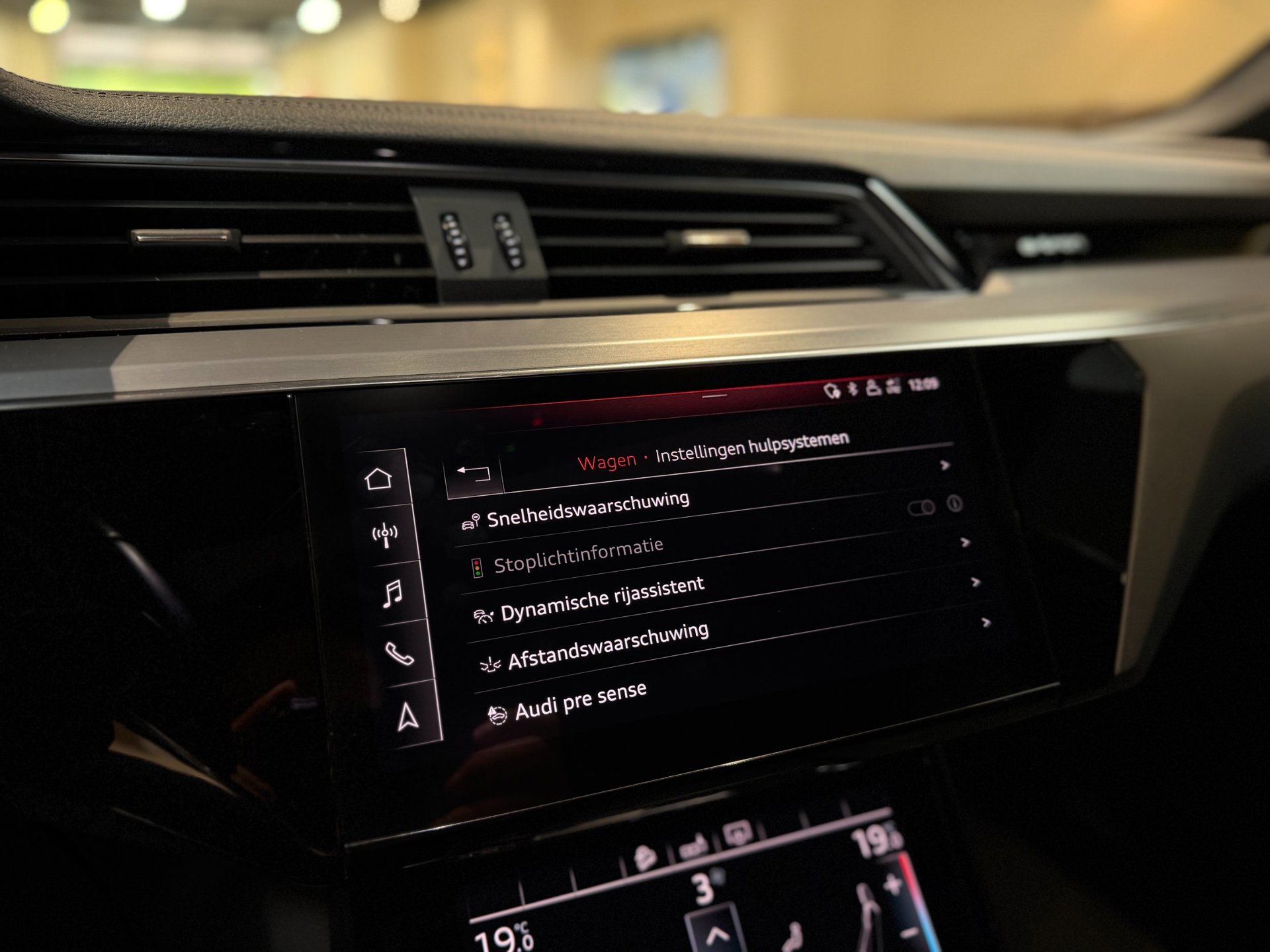 Foto van Audi E-tron