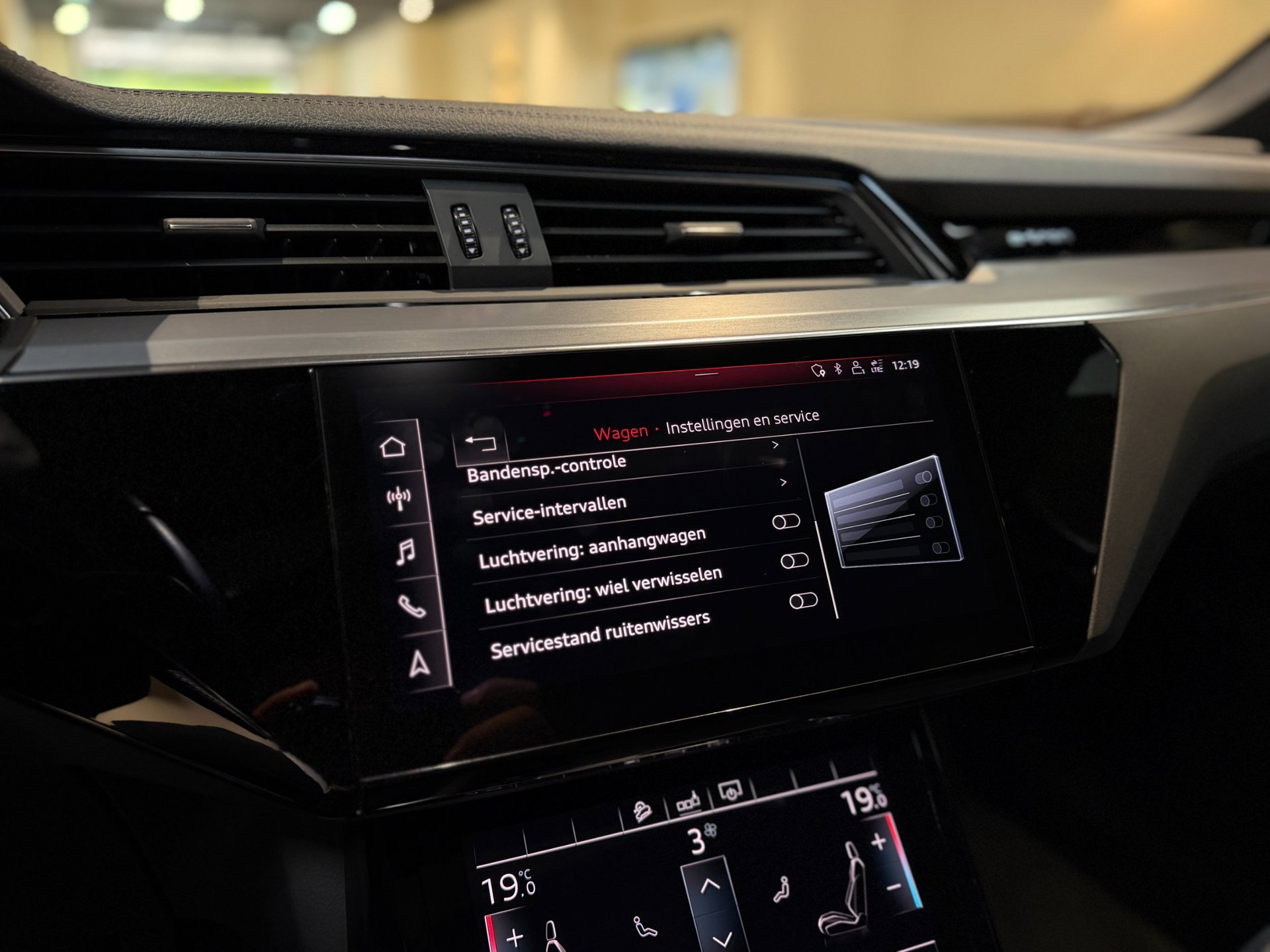 Foto van Audi E-tron