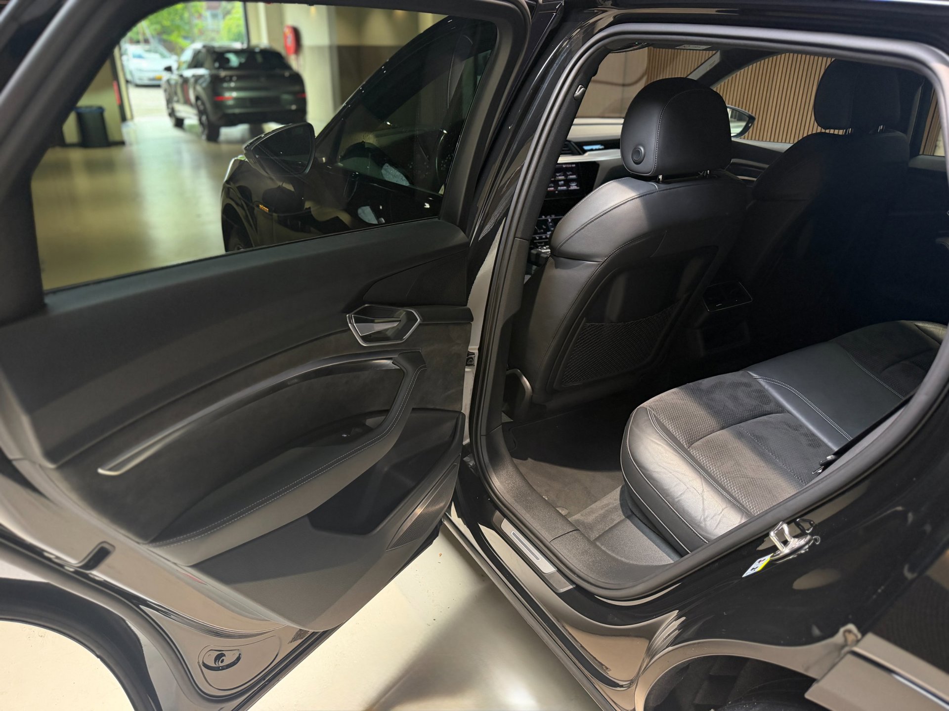 Foto van Audi E-tron