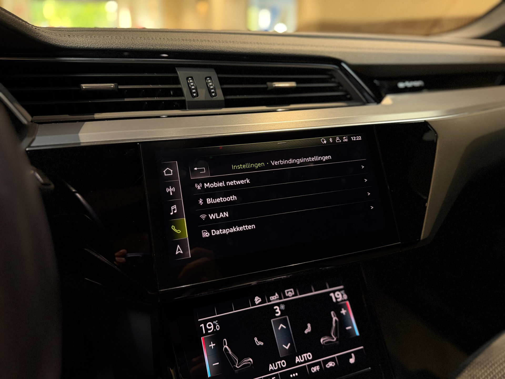 Foto van Audi E-tron