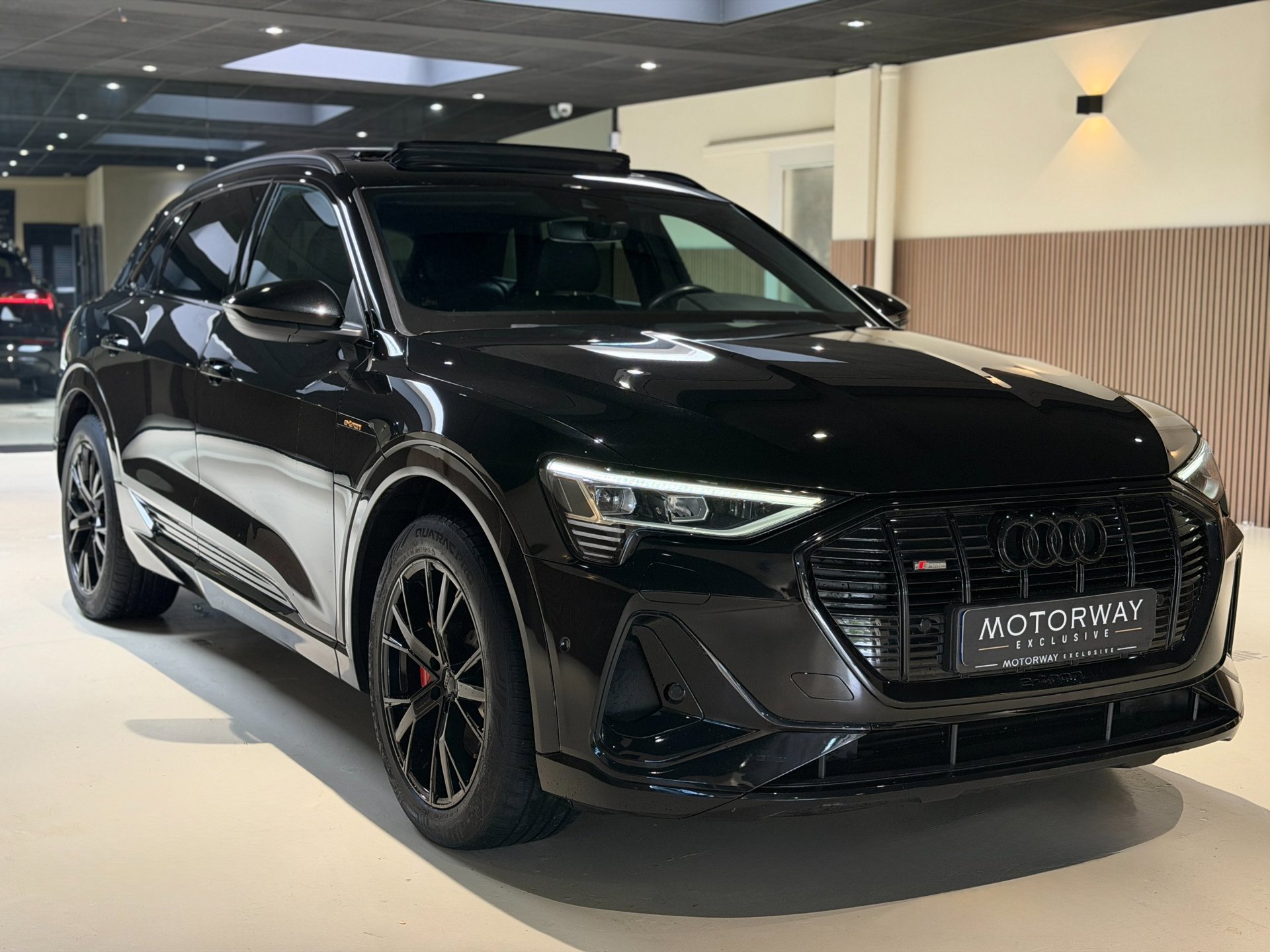 Foto van Audi E-tron