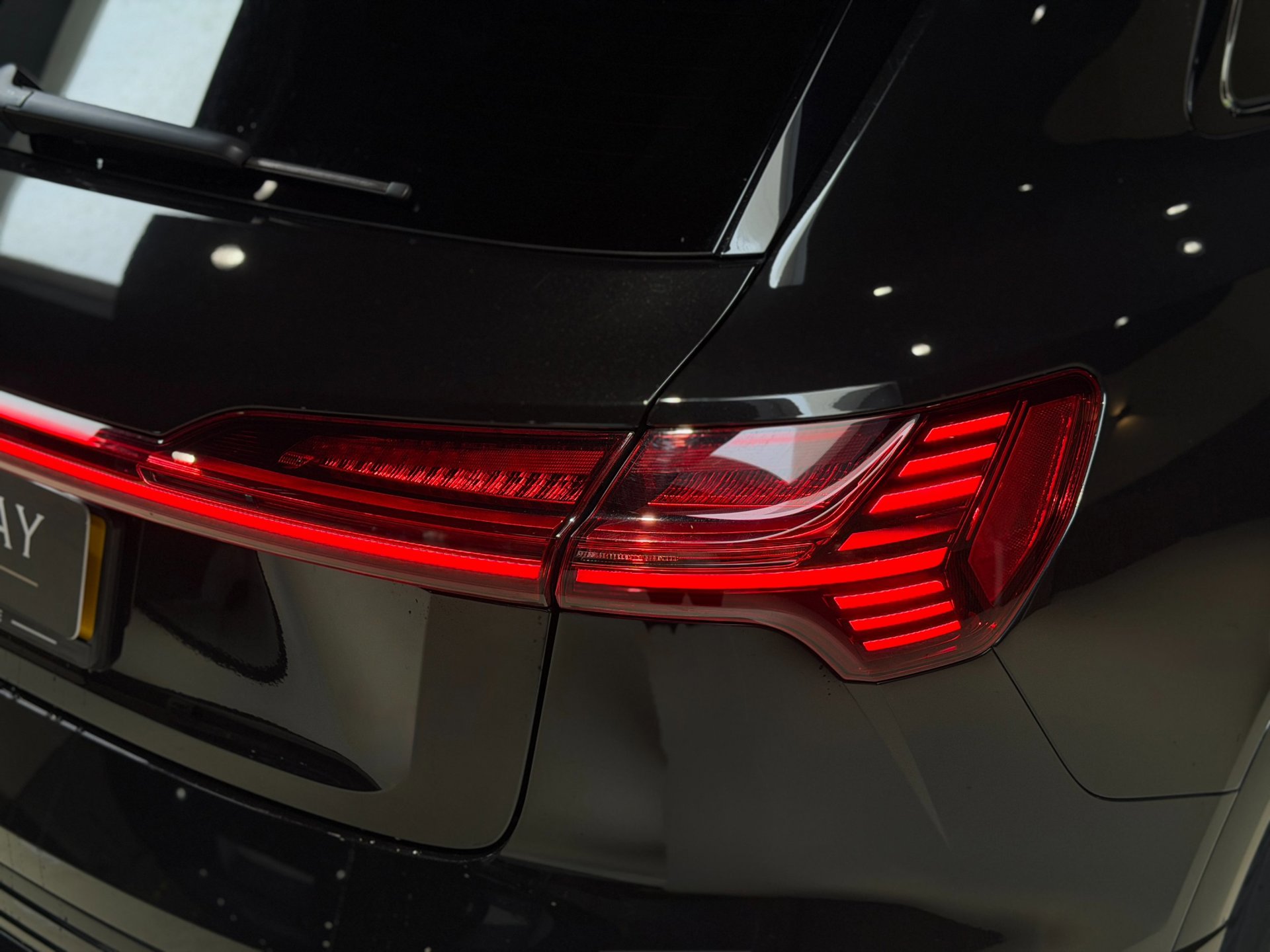 Foto van Audi E-tron