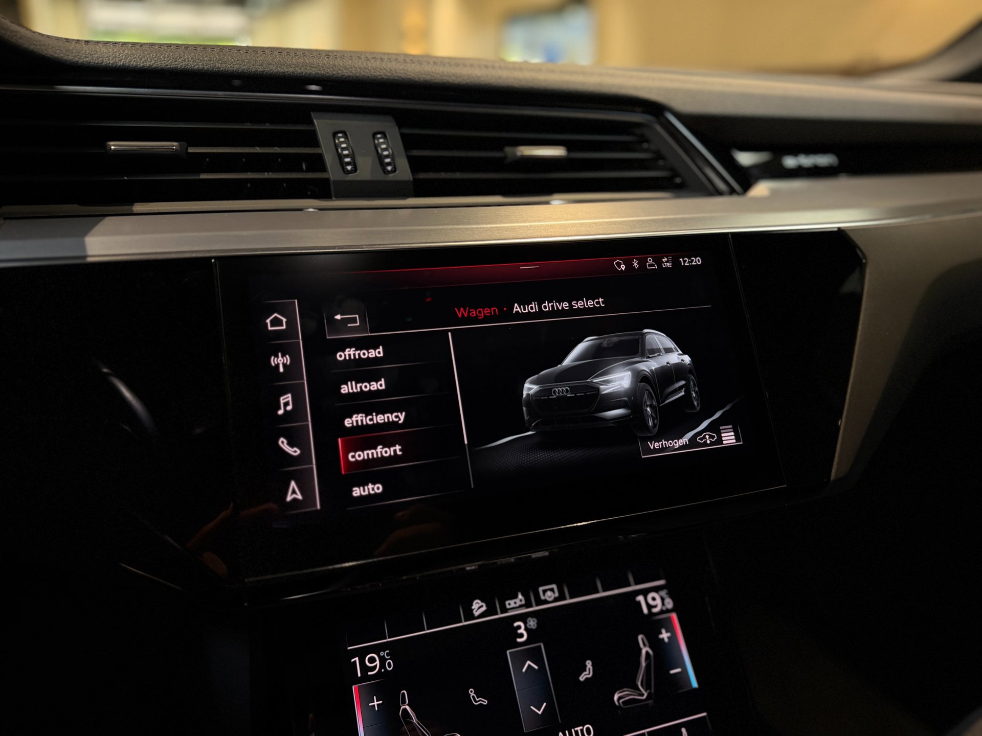 Foto van Audi E-tron