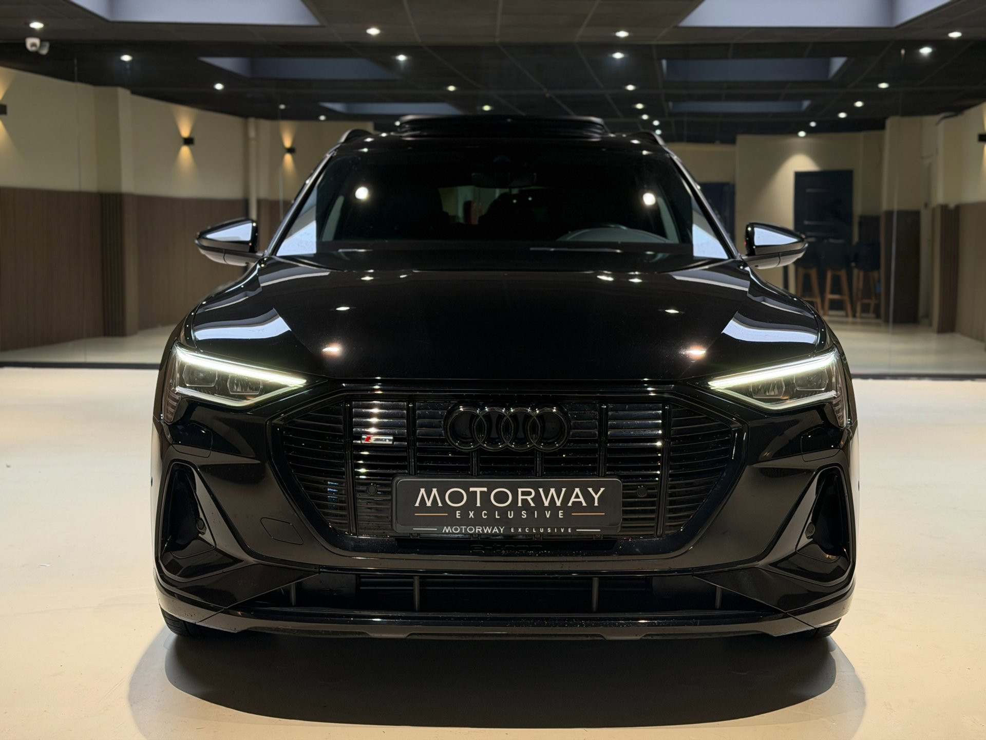 Foto van Audi E-tron