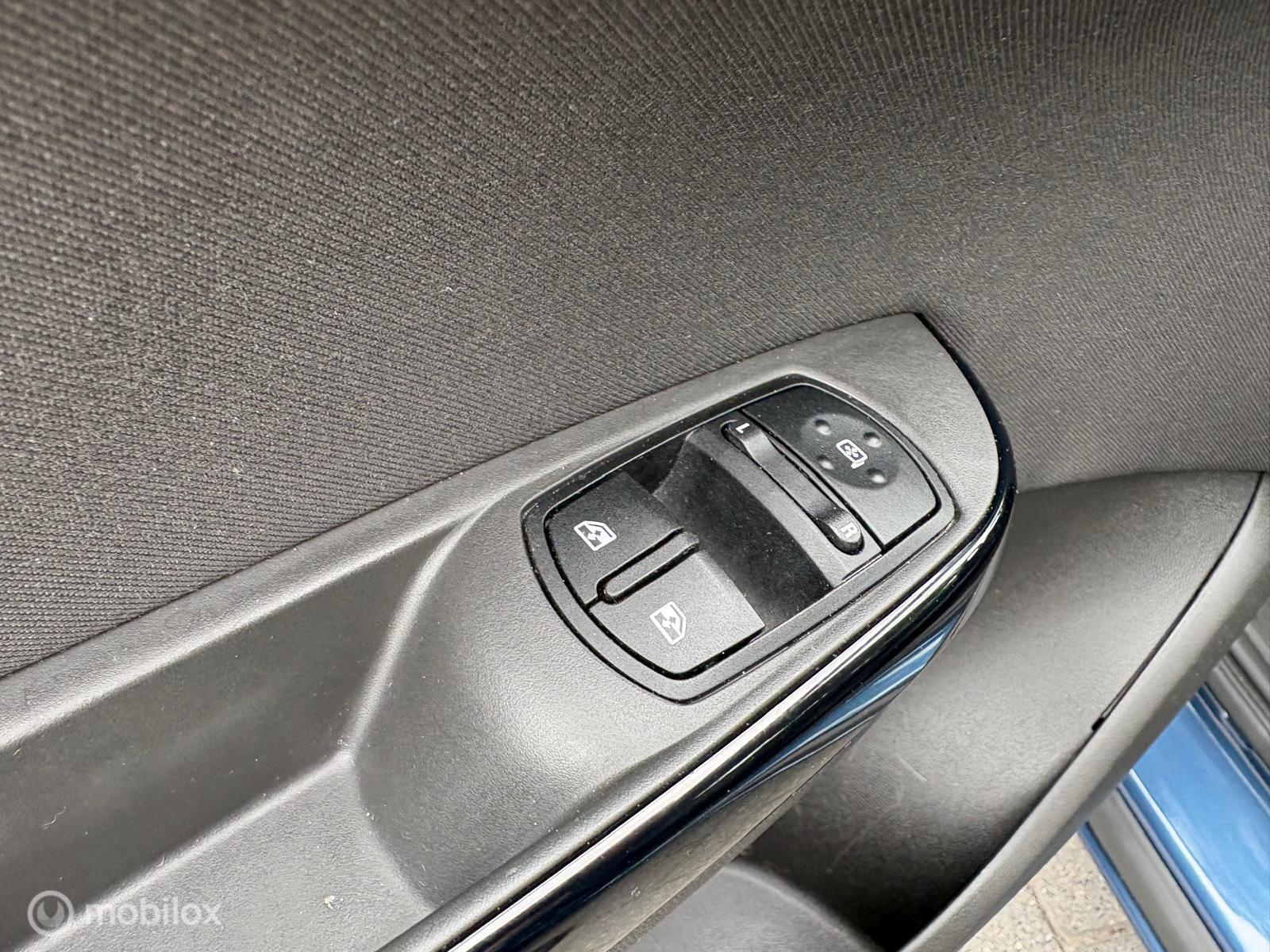 Foto van Opel Corsa-e