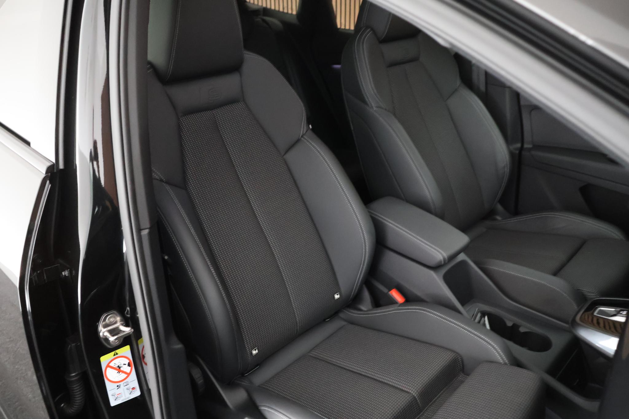 Foto van Audi Q4 Sportback 45 E-tron