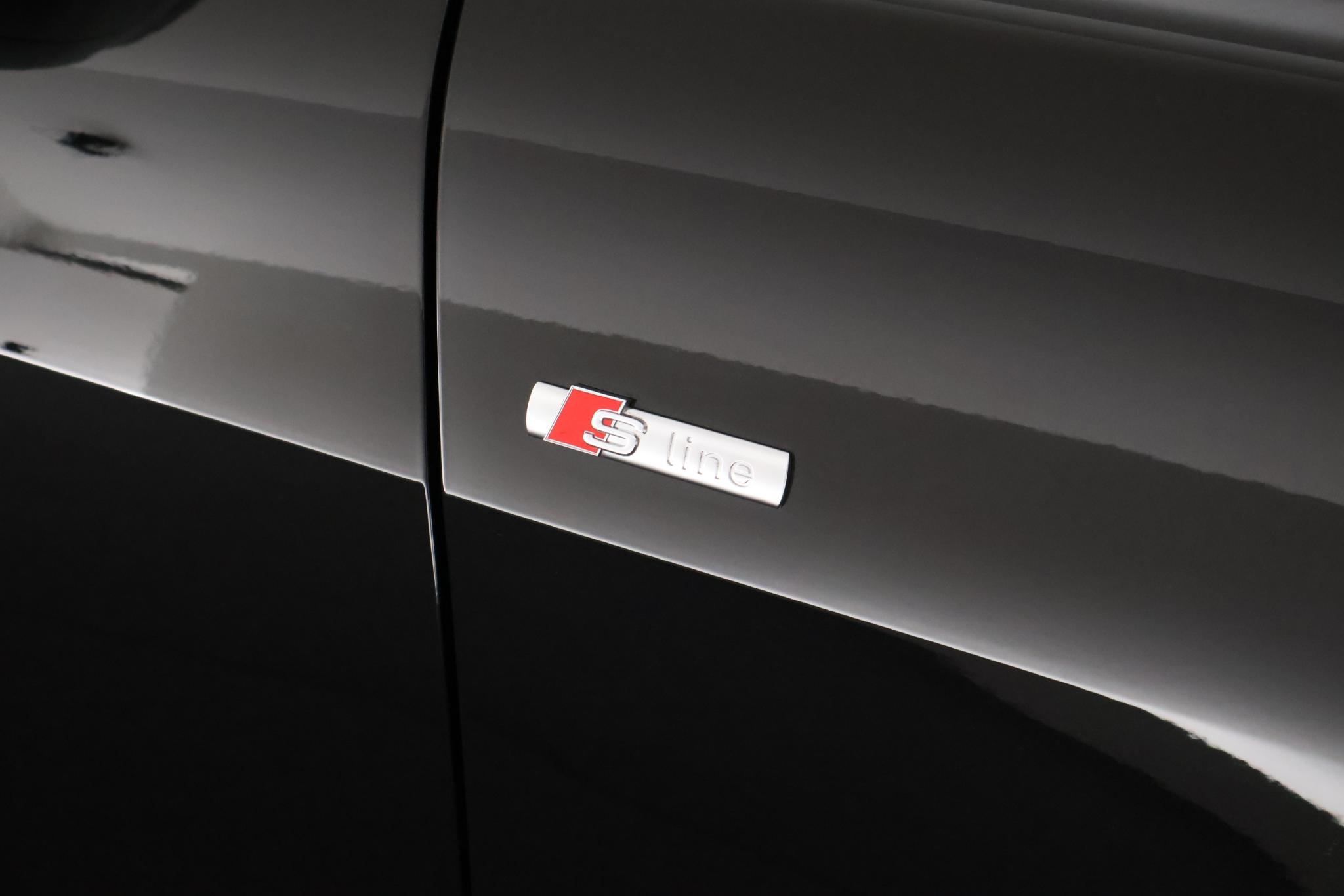 Foto van Audi Q4 Sportback 45 E-tron