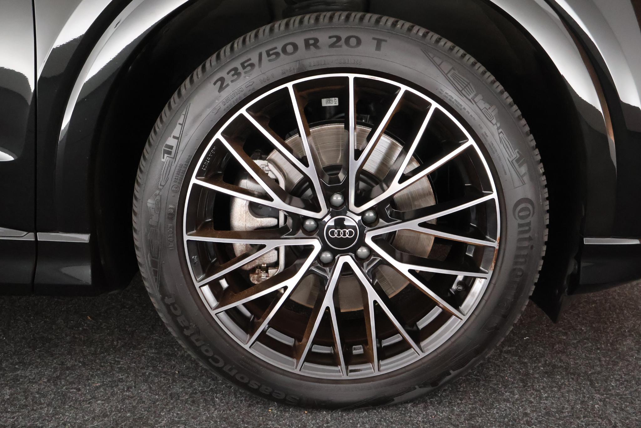 Foto van Audi Q4 Sportback 45 E-tron