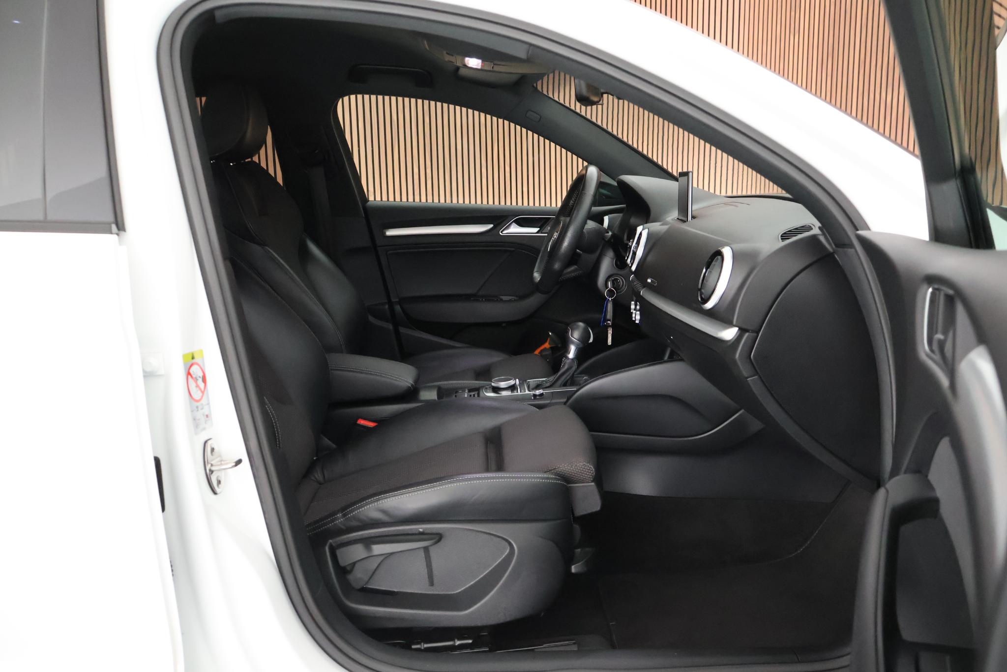 Foto van Audi A3 Limousine