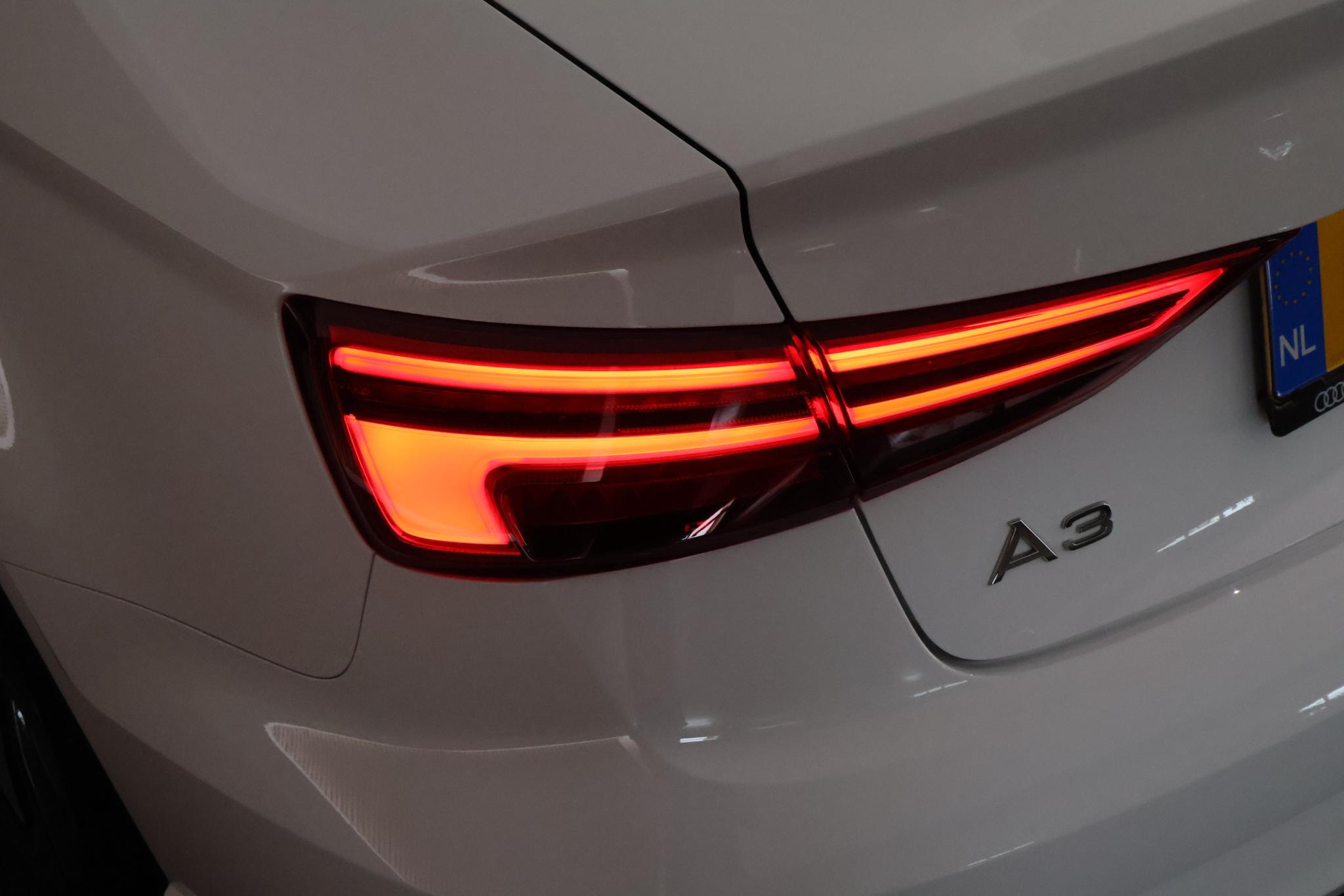 Foto van Audi A3 Limousine