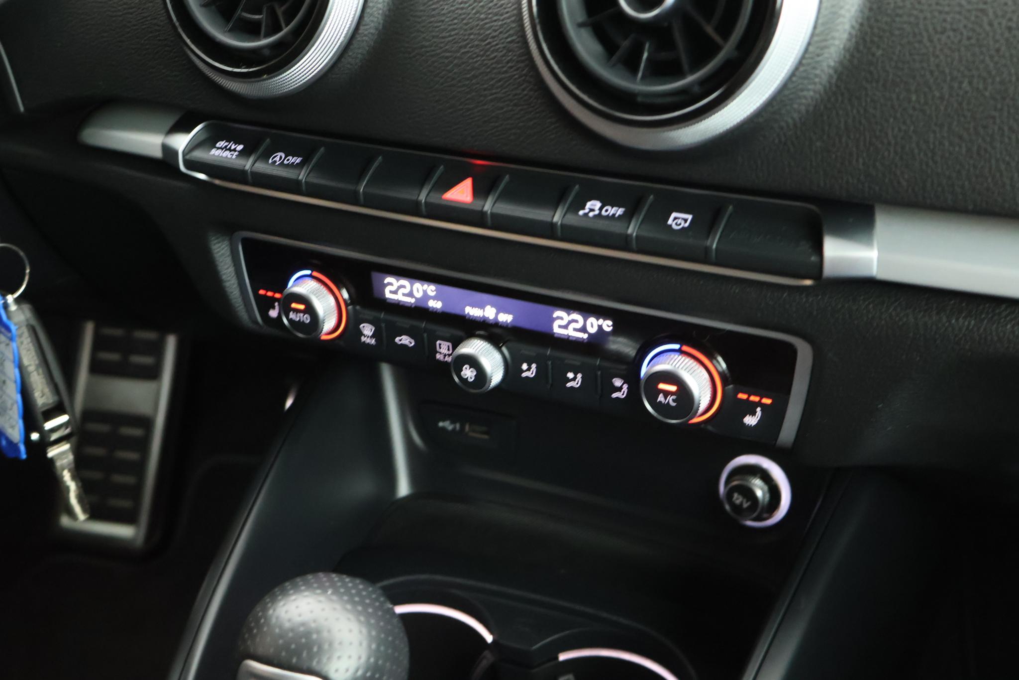 Foto van Audi A3 Limousine