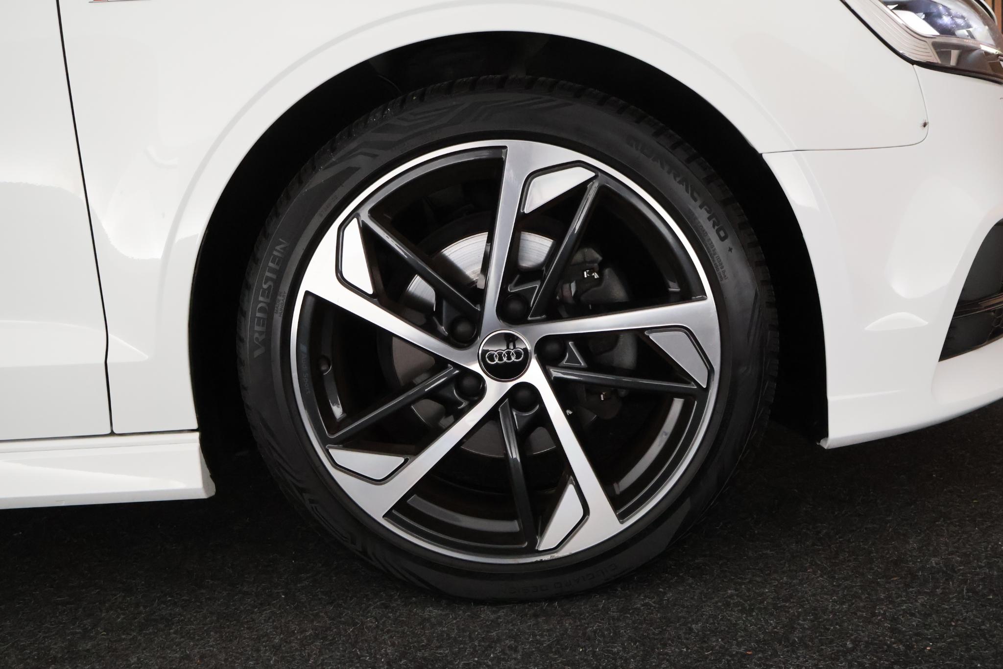 Foto van Audi A3 Limousine