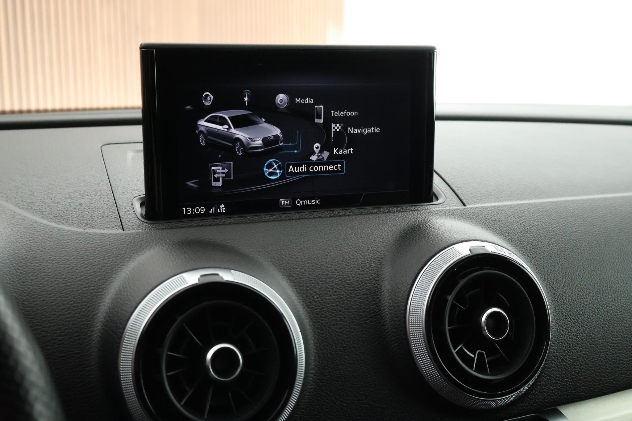 Foto van Audi A3 Limousine