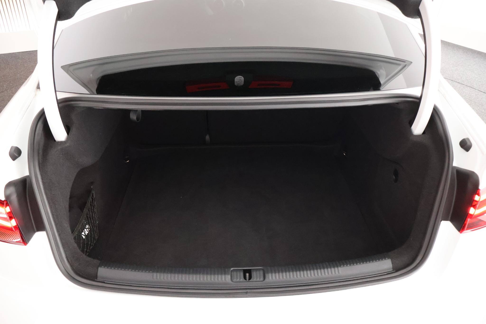 Foto van Audi A3 Limousine