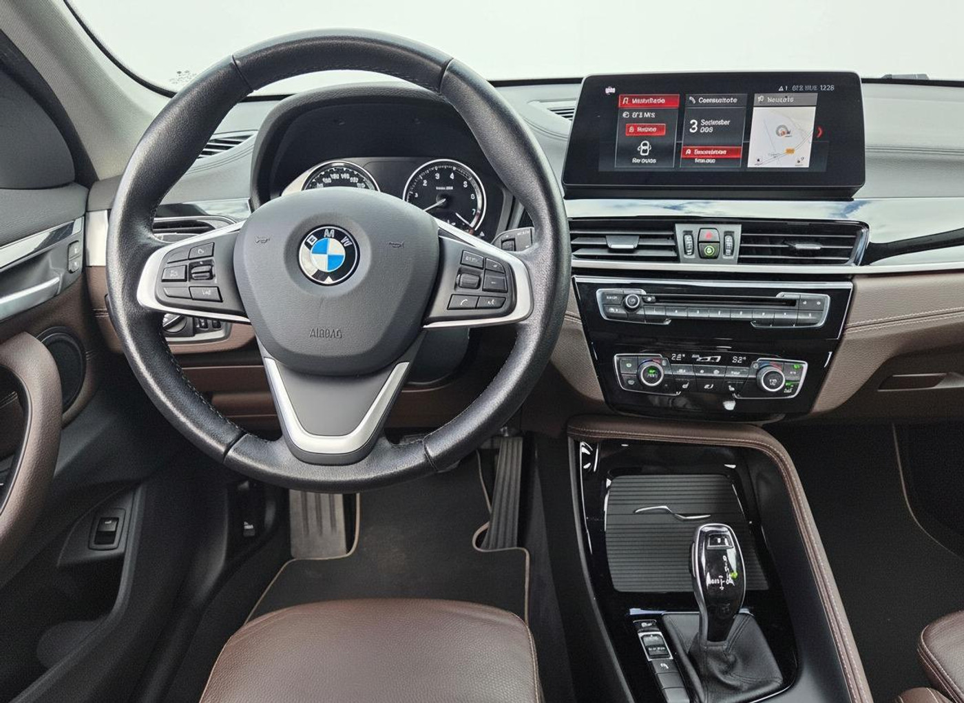 Foto van BMW X1 Sdrive20i