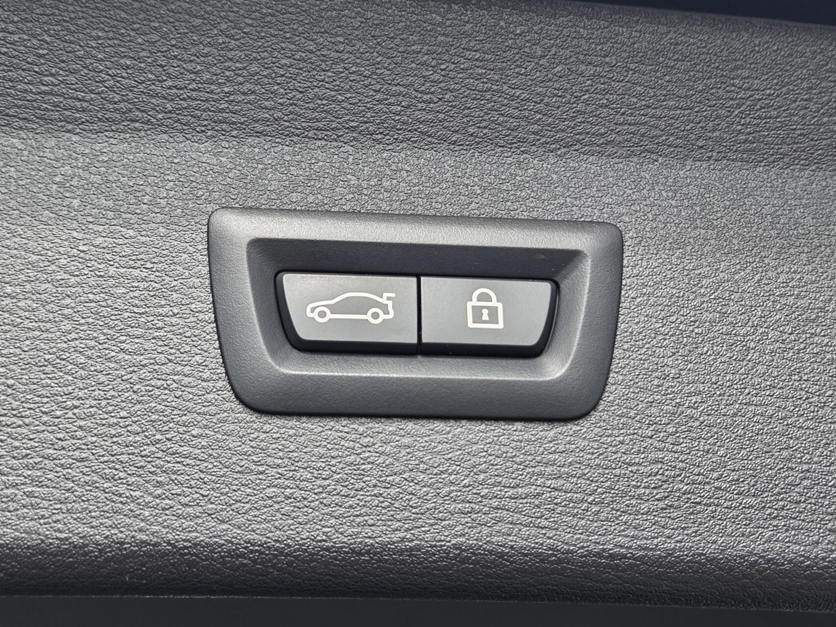 Foto van BMW X1 Sdrive20i