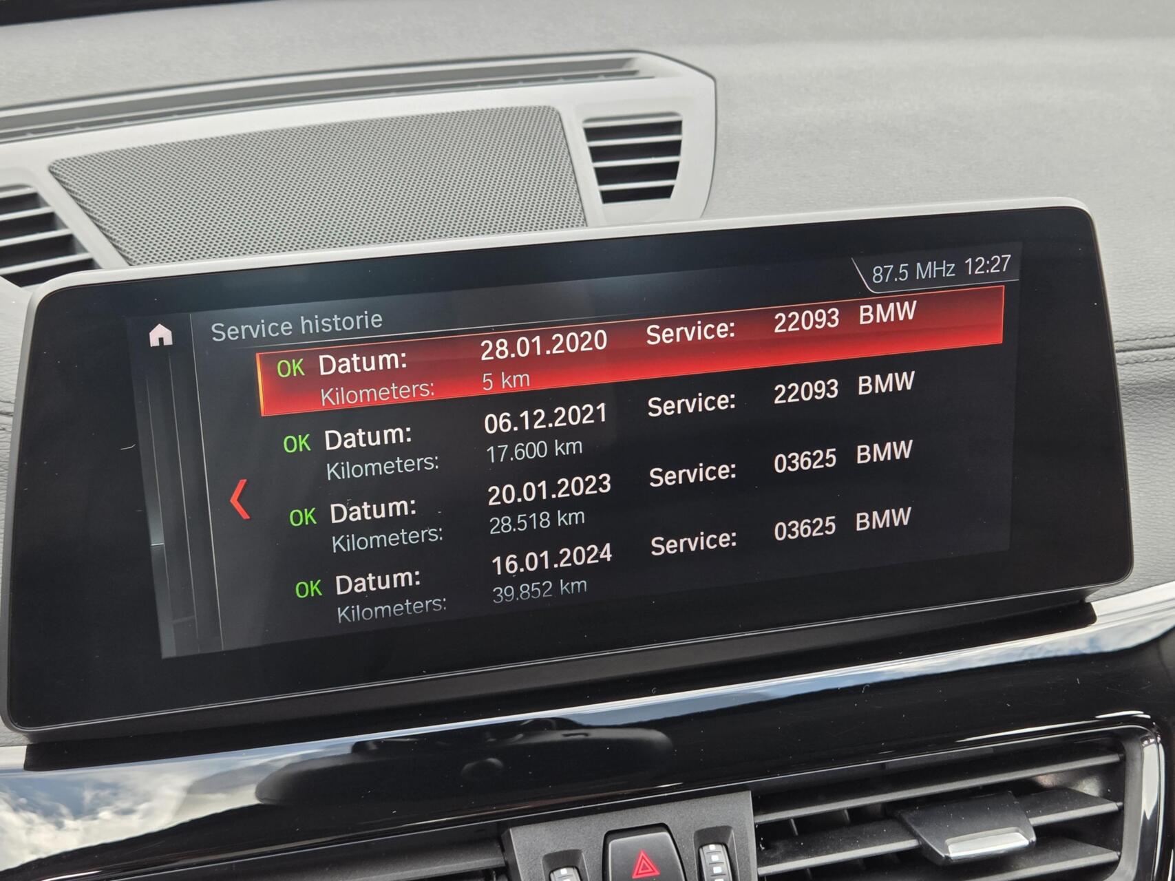 Foto van BMW X1 Sdrive20i