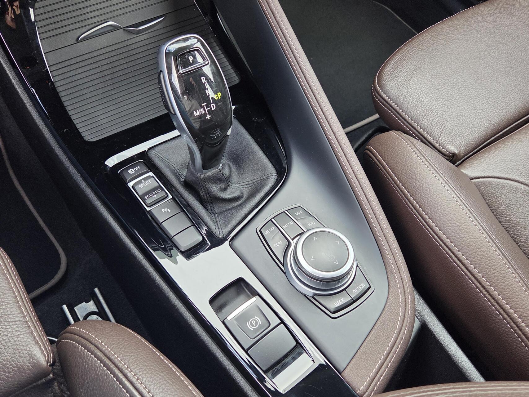 Foto van BMW X1 Sdrive20i